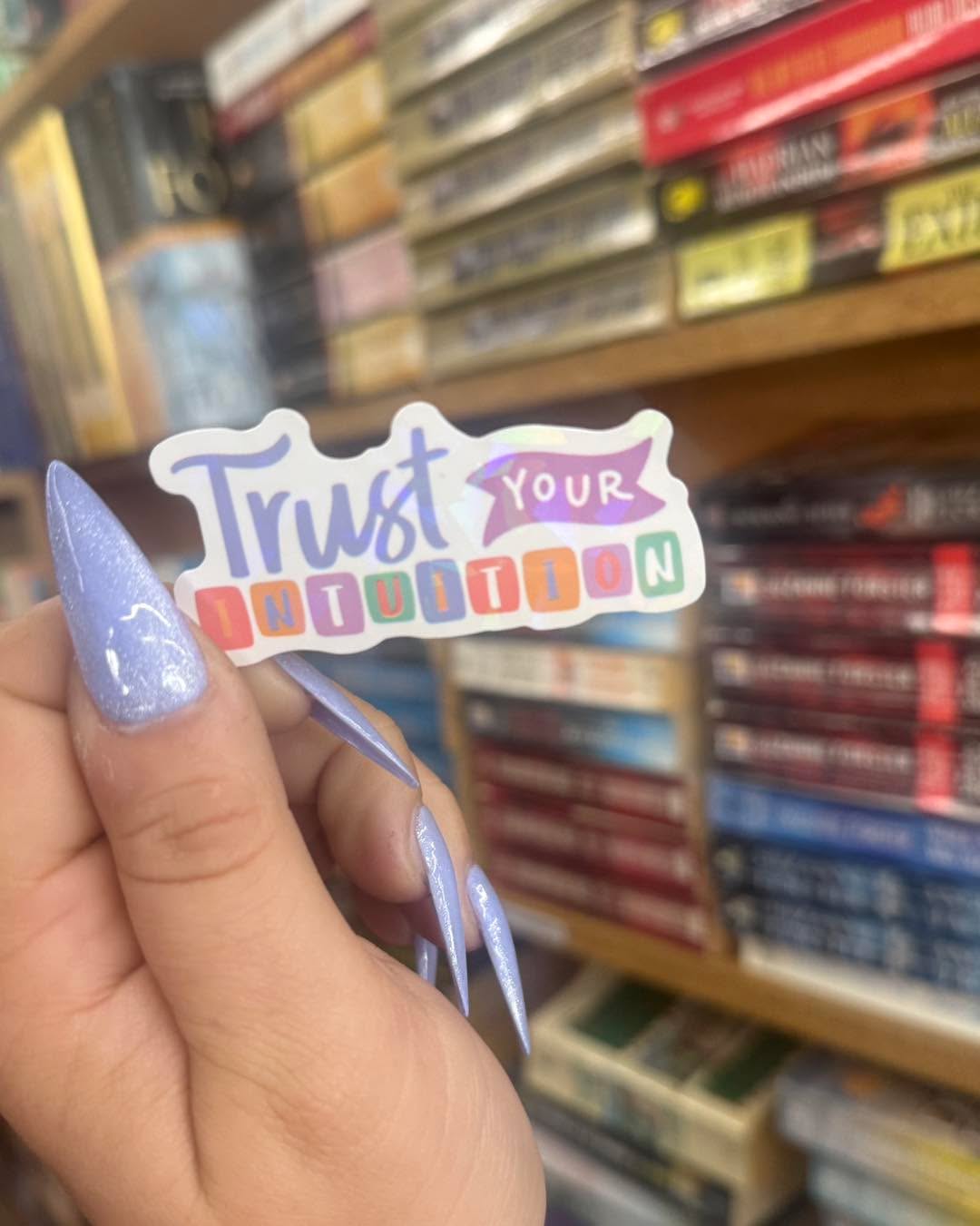 ✨💜🩷☀️
#SelfLove #Intuition #groverbeachcalifornia♥️ #ReadingGoals #cats #Bookworm #bookstorecats #InnerPeace #Bookstore #HealingCrystals #CrystalHealing #CollectibleCrystals #grover