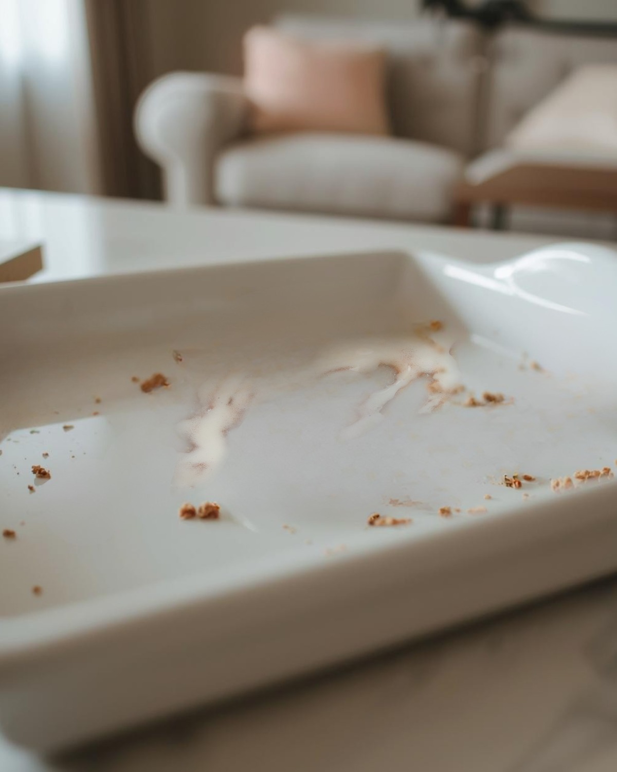 In the land of leftovers,
Rosen’s never stood a chance 🌀
#canadianowned #shoplocal #eatwell #cinnamonrolls #cinnamon #icing #freshbaked #naturalfood #cinnamonbuns #sweettooth #naturalfood #decadent