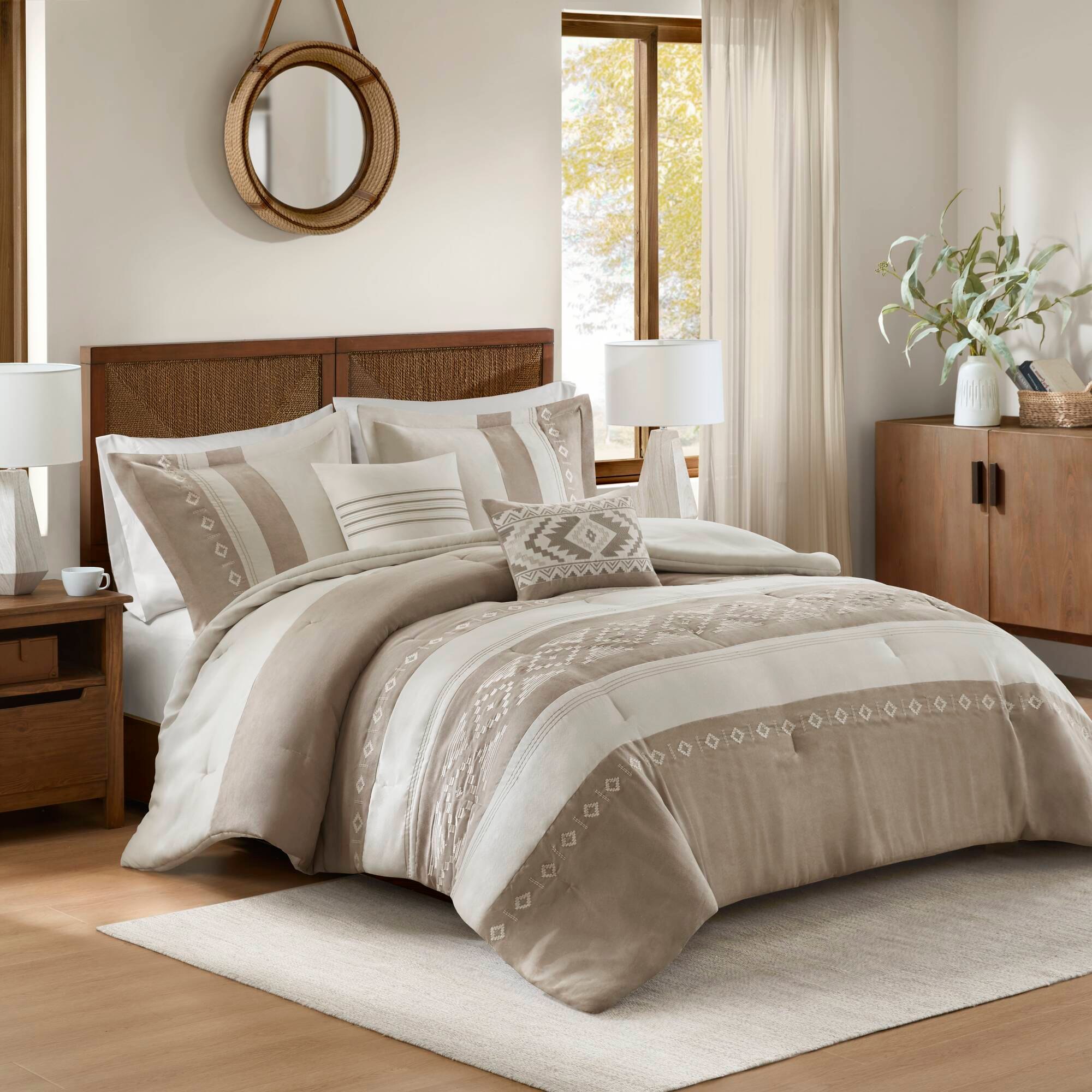 Refresh the bedroom for the new year. 🌙 Clean lines, neutral tones, and soft bedding layers create a calming space perfect for January resets.
Tags:
#Olliix #OlliixHome #BedroomRefresh #NewYearStyle #CozyBedroom #RetailInspo #WholesaleFurniture #OlliixBedding
Item No.:WR10-4109,WR50-4089,WR51-3927