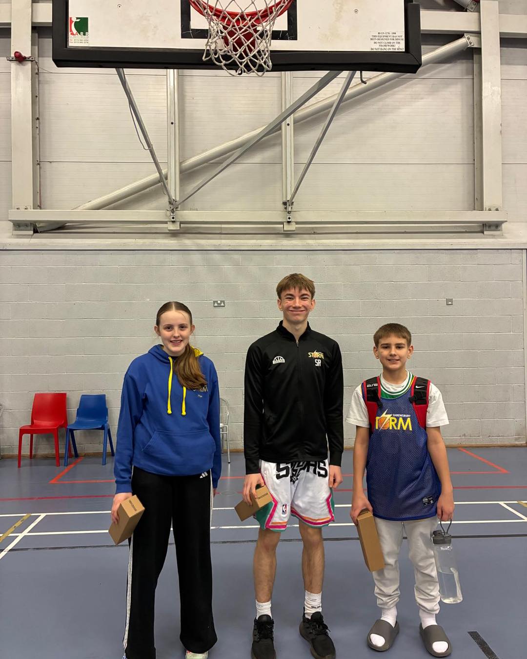 Camp is officially over for 2025 but heres the recap from day 1.
We kicked off on on the 27th with coach intros and then straight into intense training.
The lunch break the camp had a talk from Jason Swaine a former England player talking about being your best.
Players of the day for day 1 from each conference were, Ffion, Sam and Oliver who all showed great effort and enthusiasm is the sessions.
#basketballneverstops #desiretogrow #basketballengland #shropshirestar #stormbasketball🏀 #girlswhoball🏀