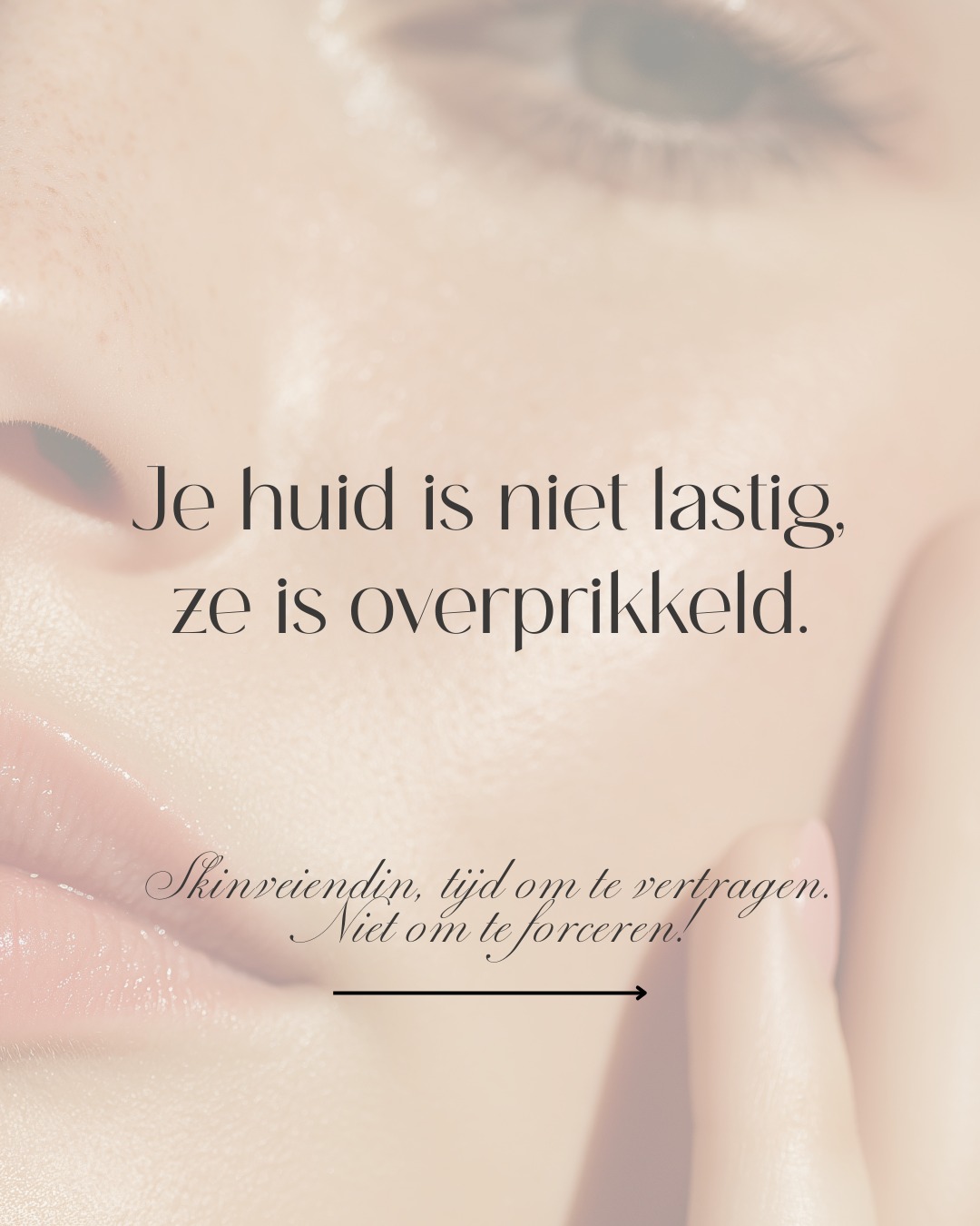 Soms voelt je huid plots onrustig. Rood, prikkelend, trekkerig… en niets lijkt nog goed te voelen. 🤍
Dat is geen teken dat je iets “fout” doet. Dat is je huid die vraagt om zachtheid, eenvoud en rust.
In deze carousel deel ik snelle, haalbare tips om een geïrriteerde huid te kalmeren, zonder extreme routines of agressieve producten.
Want bij Pur’Elle geloven we niet in harder werken, maar in beter luisteren.
Zie je door het bos de bomen niet meer? Twijfel je welke producten je huid nú nodig heeft?
Stuur me gerust een berichtje via Whatsapp of maak een afspraak voor persoonlijk, eerlijk advies. Je huid verdient zorg, geen strijd. 🤍
Liefs
Lien