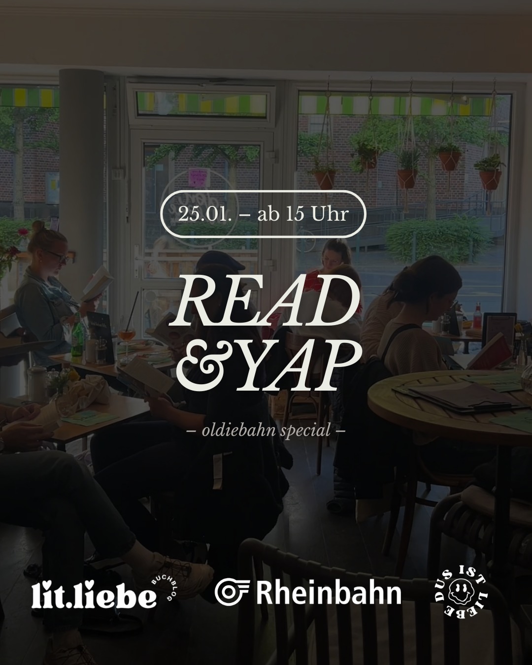 Lesen, quatschen, Bahnfahren – and make it cozy! Beim Read & Yap @rheinbahn Special mit @lit.liebe am 25. Januar verwandeln wir eine Oldiebahn in unsere mobile Wohnzimmer-Leseparty: Du bringst dein aktuelles Buch mit oder schnappst dir eins vom Büchertisch, genießt leckersten Kuchen vom @cafeplaetz und wärmenden Tee, lernst andere Leser:innen kennen und genießt die vermutlich gemütlichste Bahnfahrt deines Lebens. 😍
Anschließend kehren wir noch in die gemütliche @donmelone_unterbilk ein und lassen den Abend cozy ausklingen. Das wird zauberhaft schön!
Alle Infos & Tickets findest du wie immer über den Link in unserer Bio oder unter dusistliebe.de/events 📚✨ Aber Achtung: Es gibt nicht mehr viele Tickets! Wir freuen uns auf dich 🤍
#düsseldorf #bookclub #rheibahn #leseliebe #socialevents