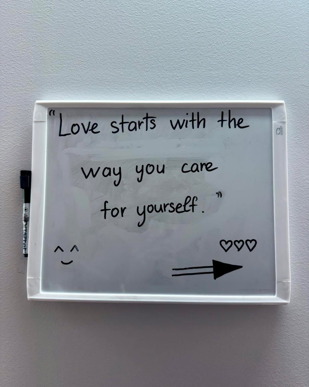 “Love yourself first” sounds nice. I’m not convinced it helps.
Because when you’re tired, overwhelmed, or just trying to get through the day, it doesn’t tell you much.
I saw this quote after a rare, quiet self-care afternoon: “Love starts with the way you care for yourself.” What struck me wasn’t the word love, but the word way.
Love is an elusive, slippery word. We use it constantly, but it’s hard to define, hard to measure, and almost impossible to apply when life feels full. It’s certainly too abstract to be useful on a Monday morning in January.
What *is* useful is paying attention to the way you care for yourself.
Because that way is concrete. It shows up in choices, rhythms, boundaries, and permission, and it looks different for different people.
Not whether you meditate or journal or wake up at 5am. Not whether your self-care practices look impressive, productive, or Instagrammable. But whether it actually fits who you are.
For some people, that looks like rest. For others, it looks like movement, momentum, boundaries, or finally saying no (or finally saying yes!). None of these are more evolved than the others. They’re simply reflections of identity.
This is where people get stuck. We copy someone else’s version of care, then assume something is wrong with us when it doesn’t stick. Care turns into performance instead of relationship.
At the beginning of the year, before we rush into fixing or reinventing ourselves, there’s a quieter question worth sitting with:
What way of caring supports who I am and who I’m becoming?
If this year is about deeper connection, it might start there.
As you step back into work this week, what’s one way of caring for yourself that actually fits your life right now?
-
#Identity #SelfCare #PsychologyinEverydayLife