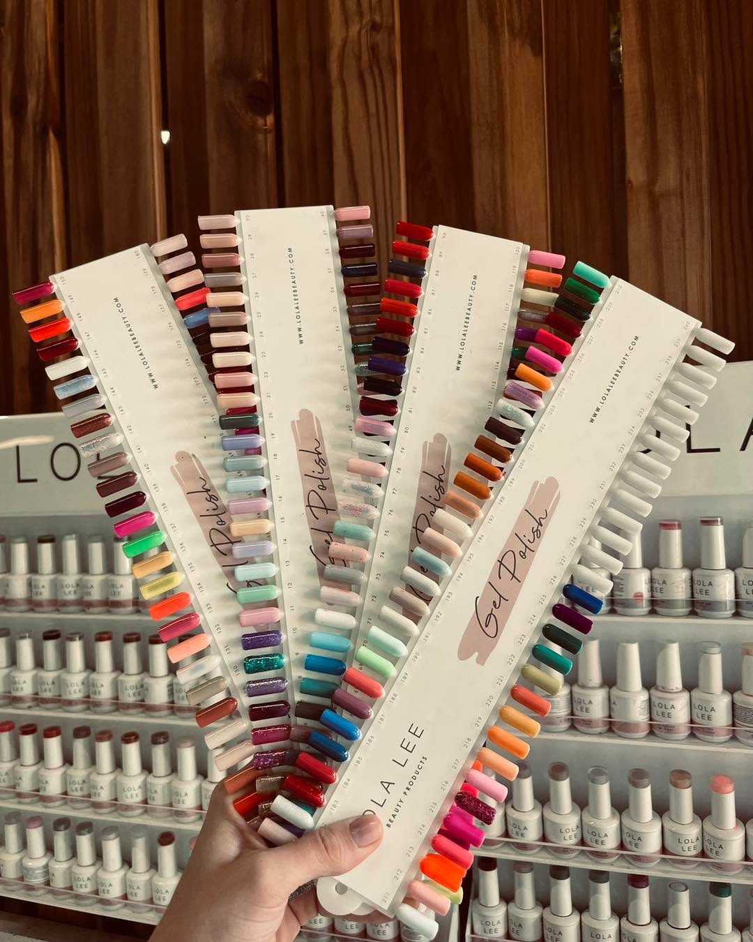 Time for some NEW YEARS nails now 😍💅
Pop in for your last mani/pedi for 2025 🌿
#haircare #thevinespa #spoil #thevinesalon #thevinepmb #salonday #laserhairremoval #skincare #thevineaestheticandlaserspa #youdeserveaspoil #spaday #spoilyourself