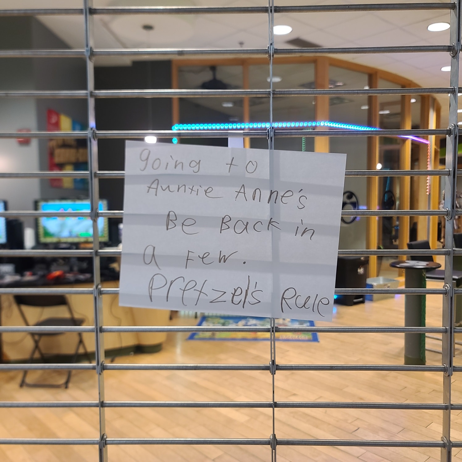 Gate Message Mondays
#pretzelsrule