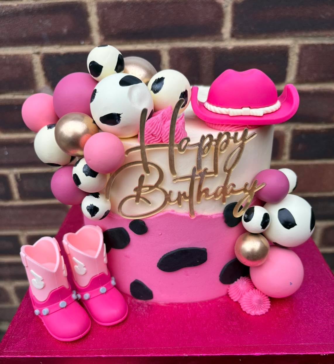 Yeehaw, it’s birthday time 🤠💖
This cowgirl cutie is bringing all the pink vibes with cow-print details, balloon accents, and the sweetest little boots to match! Perfect for a rootin’-tootin’ celebration full of fun, sparkle, and cake 🎂✨
Custom themes, bold colors, and all the details you love — made just for you 💕
✨ DM to order your custom cake ✨
#customcake
#cowgirlcake
#westerncake
#pinkcake
#birthdaycake
#themedcake
#custombuttercream
#cakeart
#cakedecorating
#bakerylife
#homebakery
#instacake
#cowprintcake
#girlbirthdaycake
#sweetcelebrations
#cakesofinstagram