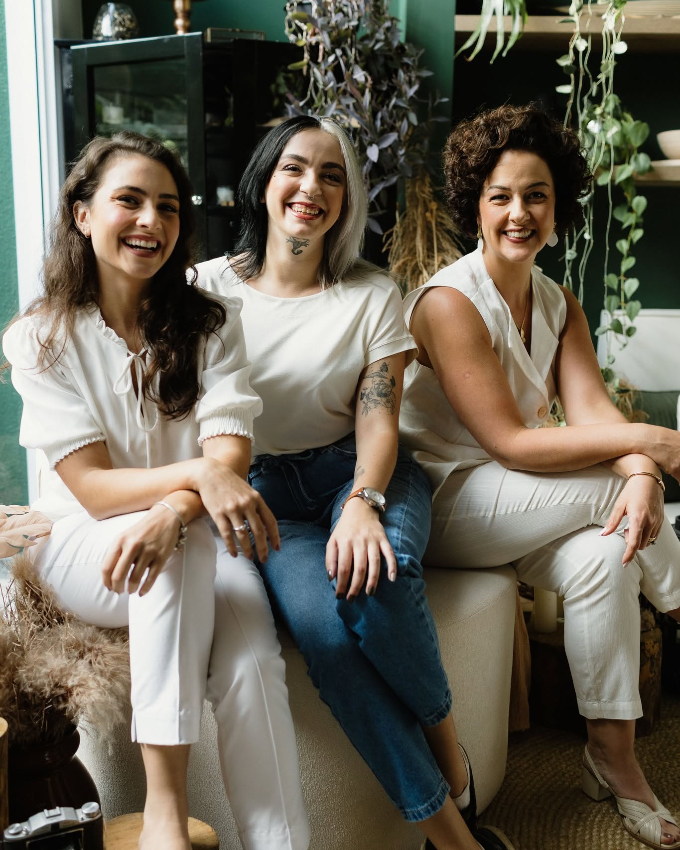 Janeiro termina, mas a construção é contínua!
Por aqui, seguimos acreditando na comunicação feita com estratégia, cuidado e intenção.
Obrigada por acompanhar, aprender e crescer junto com a gente!
Fevereiro vem aí. Seguimos juntos!