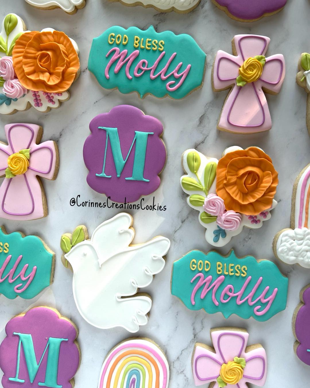 This beautiful baptism set was done in August for to_mimishousewego’s sweet granddaughter Molly. I just love the colors on these!
.
.
.
#thewoodlandstxcookies #sugarcookies #decoratedcookies #thewoodlandstx #customcookies #baptism #baptized #bright #colors #brightcolors