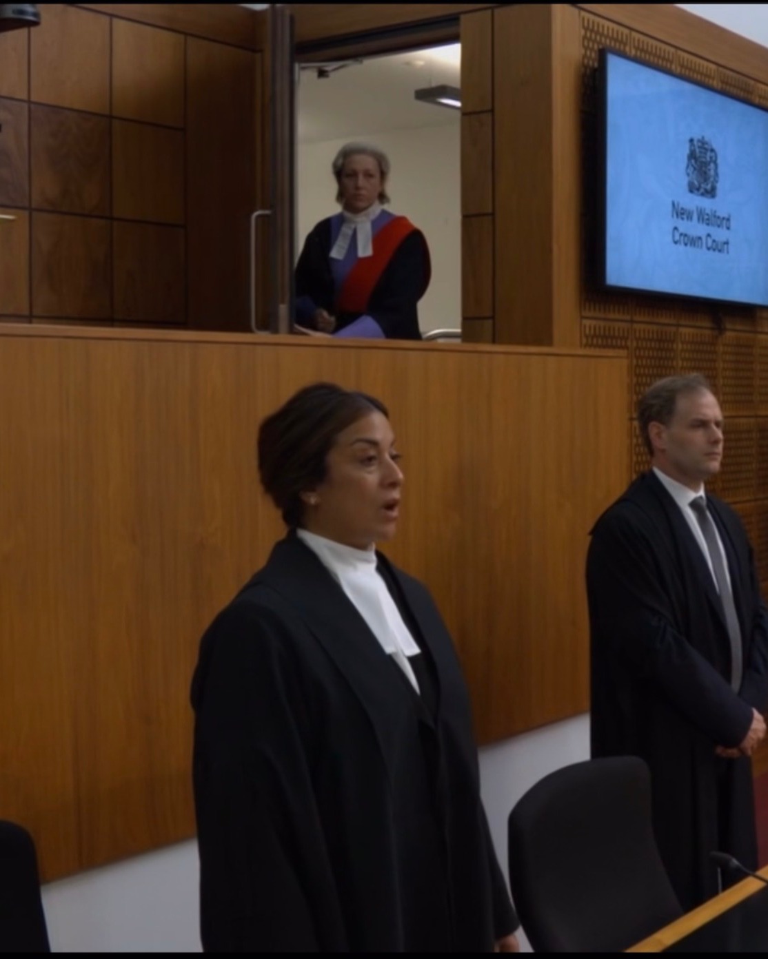 SHILLY DANI MILLER features in @BBC 's @bbceastenders episode that aired in December 2025. Playing the role of Court Clerk' a social worker.
-
-
#eastenders #actor #actress #actingagency