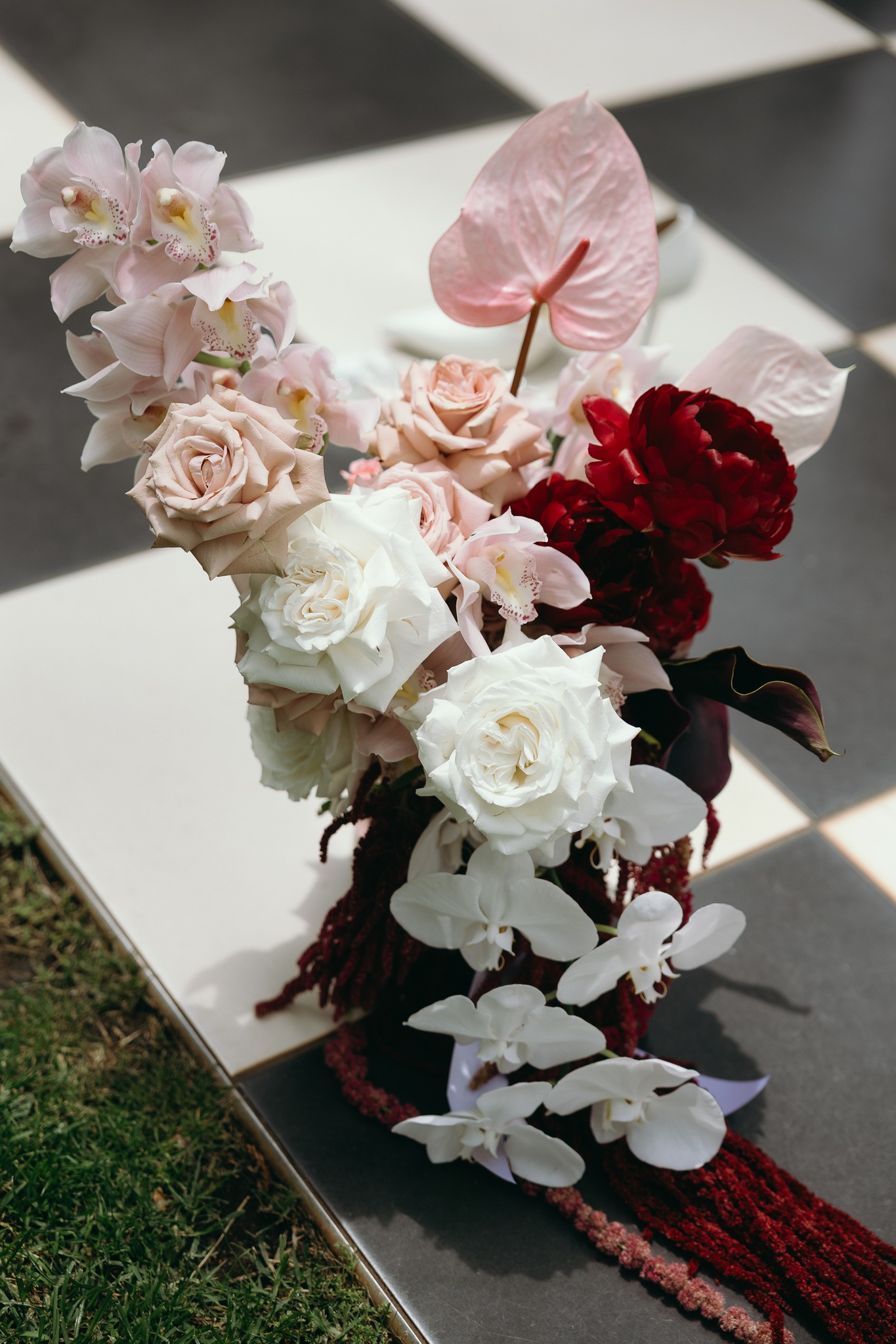 A bouquet designed as a statement, not an accessory for our stunning Aiza
@gabbinbar
@heyfordstreetweddings
#weddingflorals #bridebouquet #floraldesign #gabbinbar #gabbinbarhomestead #qldwedding