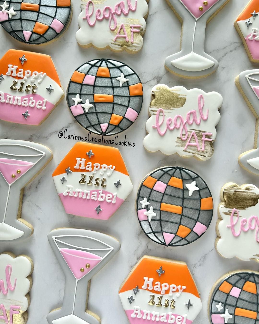 Happy New Year! Well it’s been a LONG time since I posted custom orders, so get ready for a few weeks of catch up. This 21st birthday set seems appropriate to start the new year with. Hope you had a great birthday Annabel!
.
.
.
#birthdaycookies #thewoodlandstxcookies #sugarcookies #decoratedcookies #thewoodlandstx #customcookies #twentyone #twentyfirstbirthday #discoball