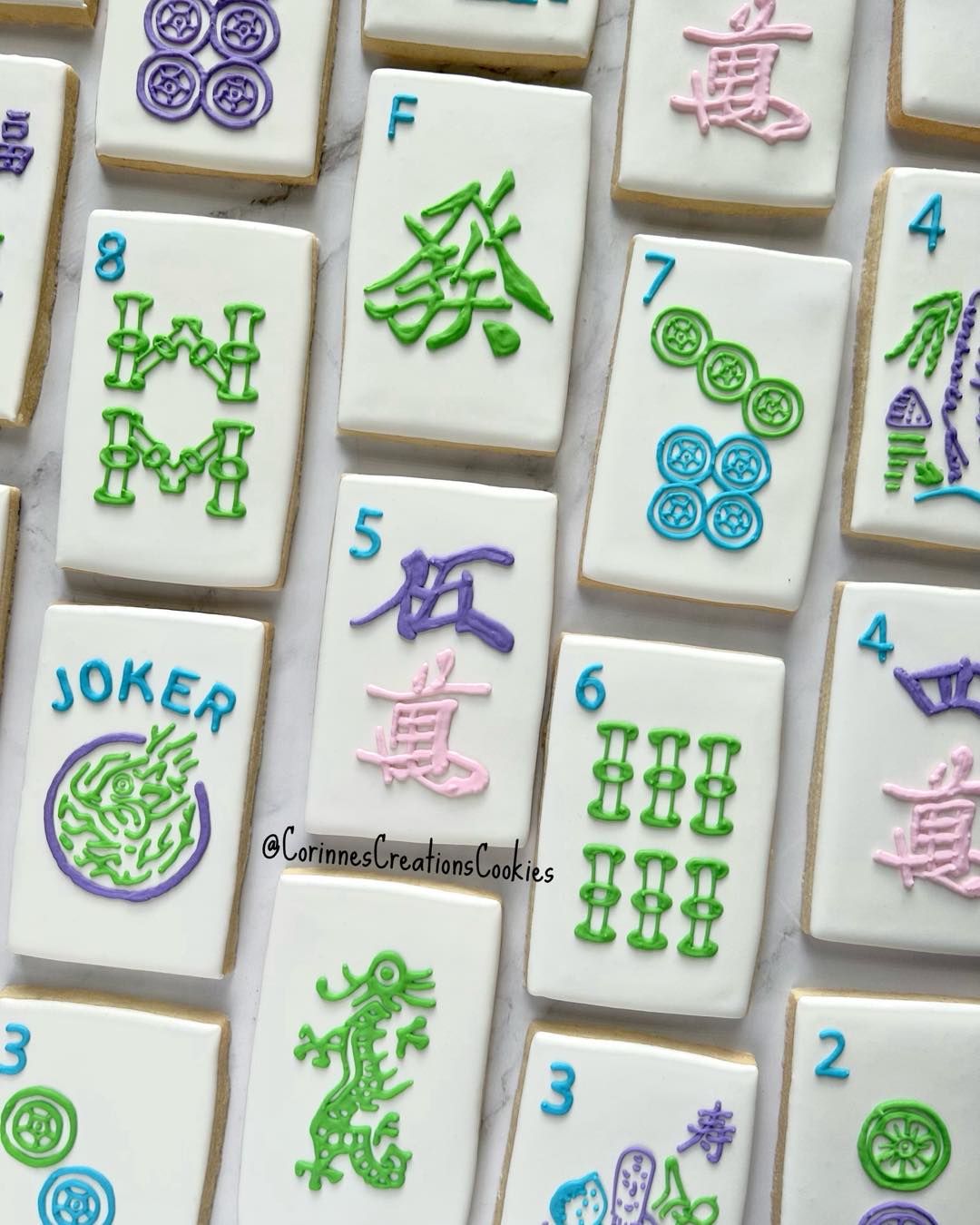 Another bright and colorful mahjong set done for a holiday party last month. One day I will learn how to play.
.
.
.
#thewoodlandstxcookies #sugarcookies #decoratedcookies #thewoodlandstx #customcookies #mahjong #mahjongcookies #tiles #mahjongtiles