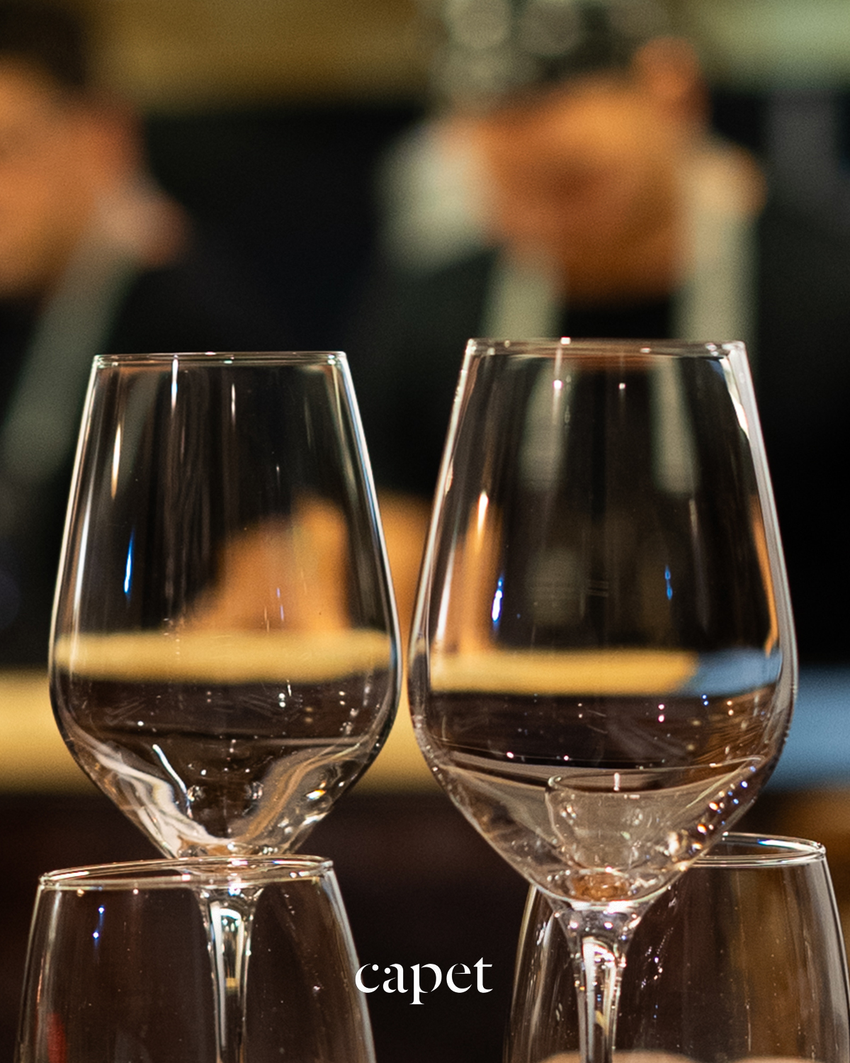 El ritmo del servicio se intuye incluso antes de empezar.
Cada mesa preparada para que todo fluya con naturalidad.
🔗 Reserva fácilmente desde el enlace en nuestra bio
📍 Carrer del Cometa, 5, Ciutat Vella, 08002 Barcelona
📞 937 20 44 21
#capetrestaurante #barcelonarestaurants #cocinadeautor #guíamichelin #restaurantesbarcelona #barriogotic #cocinacuidada