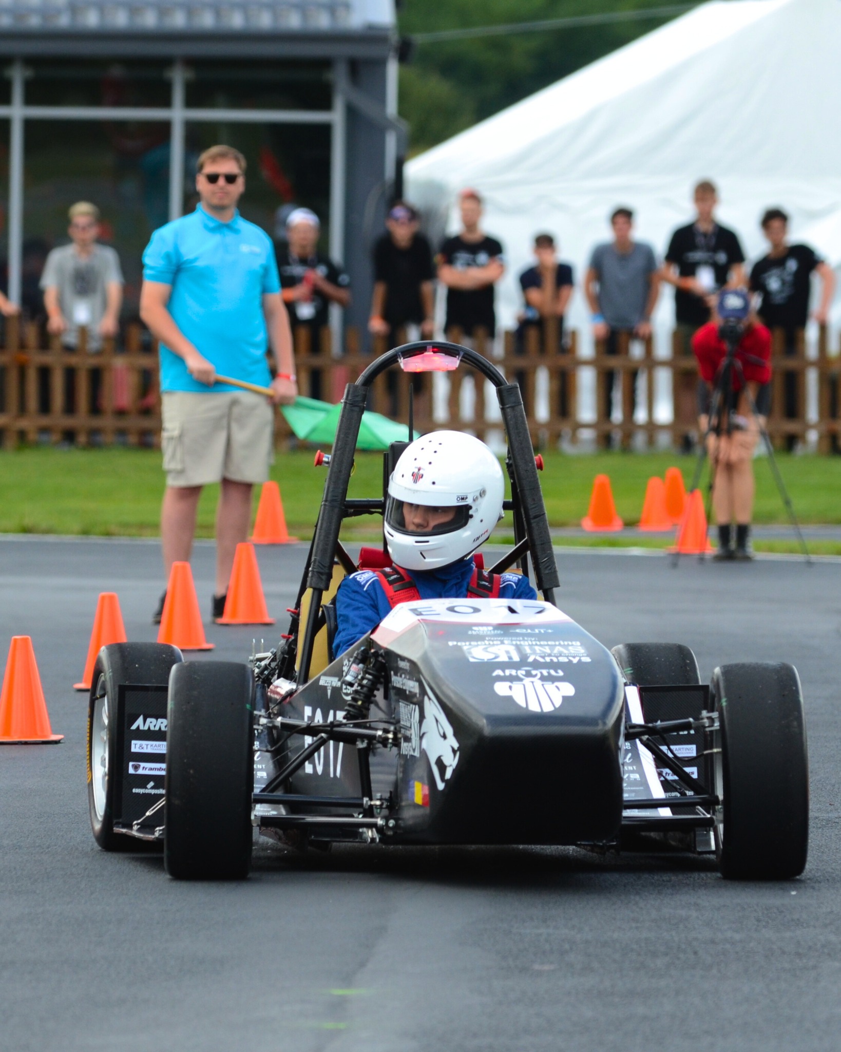 the moment of truth: 4 locked wheels or 10 sad engineers
.
.
.
#fsbalkans #formulastudent