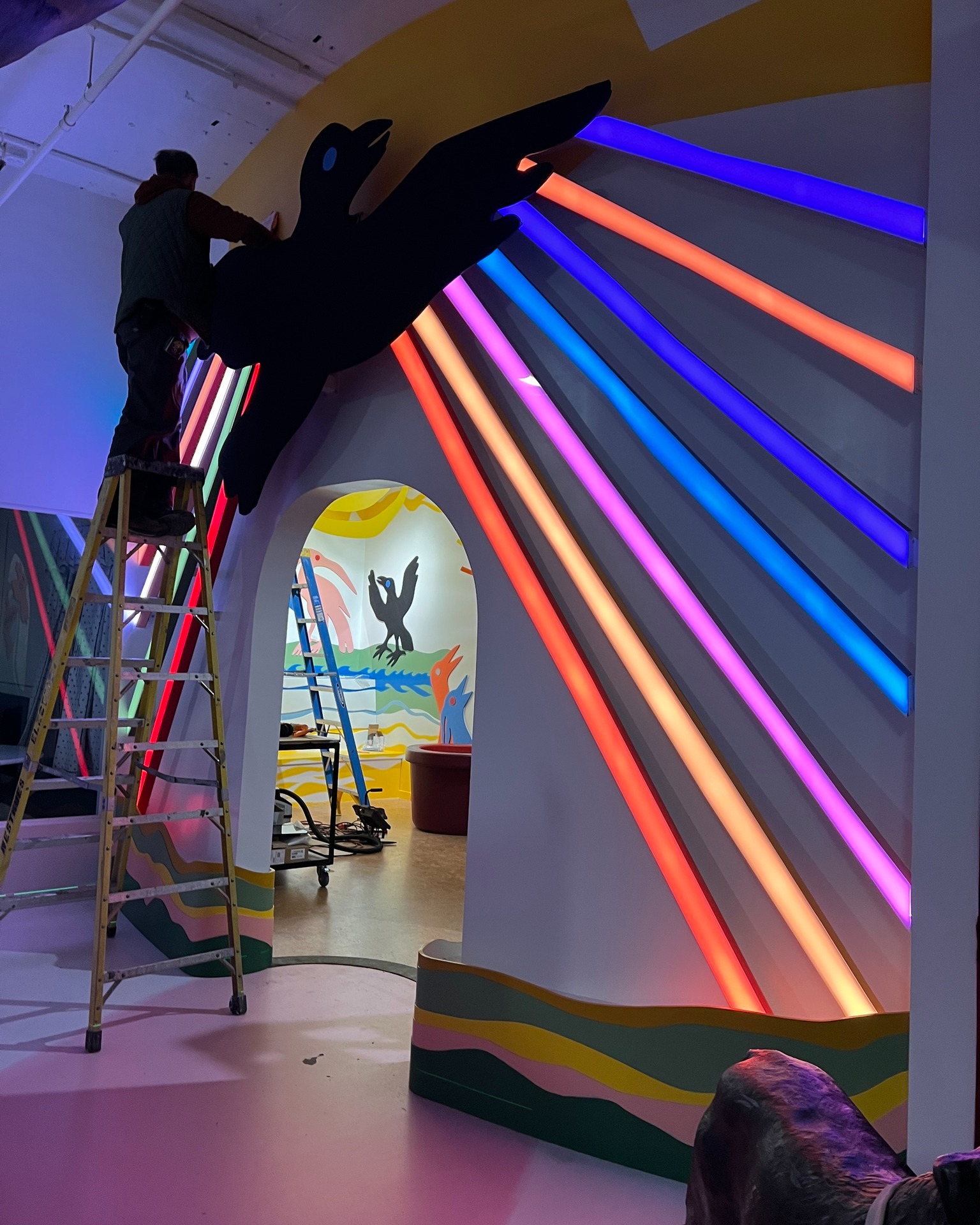 "Blackbird stands out best of all.
Blackbird is the most beautiful.
His feathers gleam all colors in the sun.
Blackbird is the most beautiful one."
Our artists and fabricators have been busy finishing up our exhibit honoring Beautiful Blackbird written and illustrated by Ashley Bryan, and it will open later this month. 🖤🌈
📙: Beautiful Blackbird written and illustrated by Ashley Bryan (Atheneum Books)
#wip #wipwednesday #childrensbooks #ashleybryan #beautifulblackbird