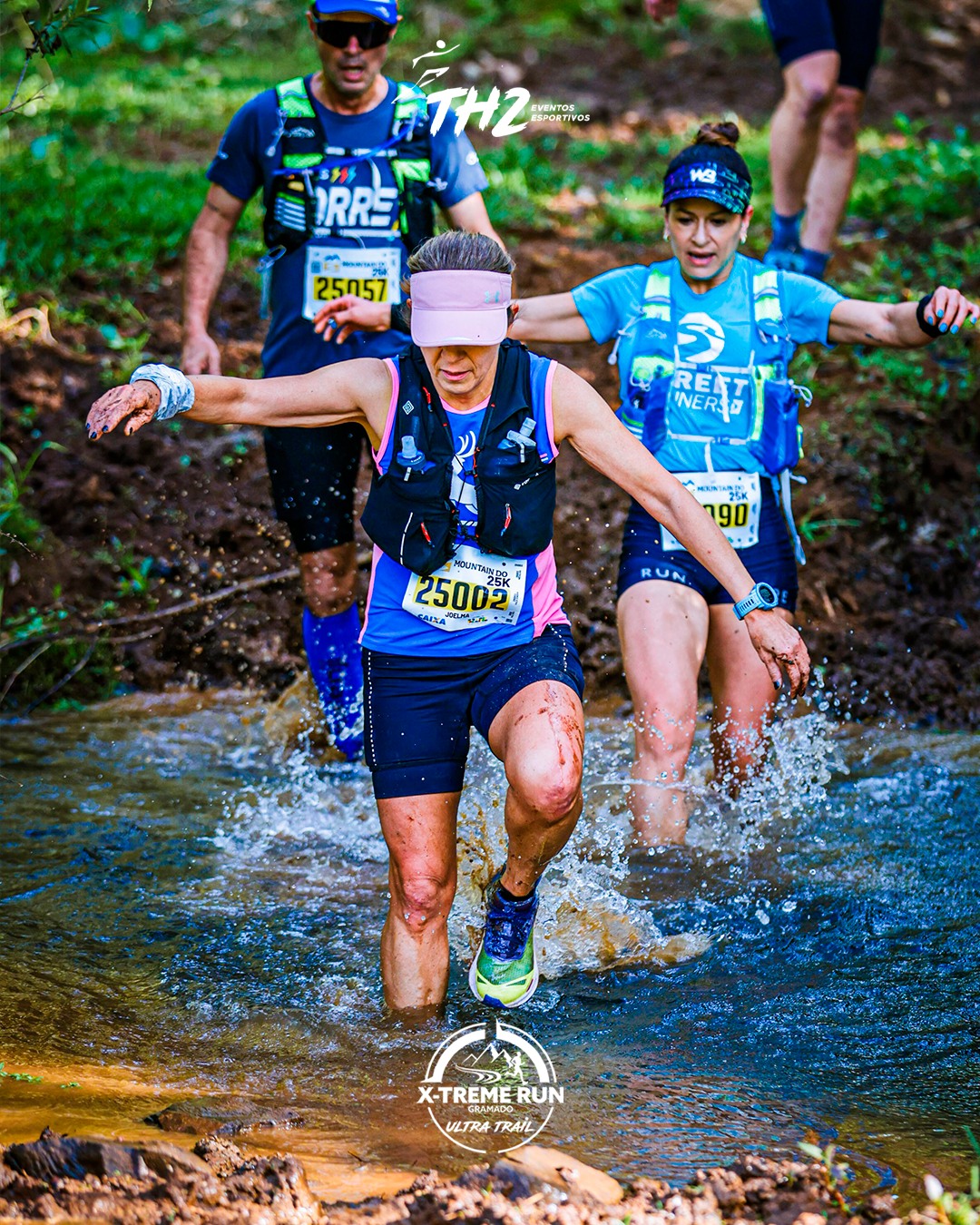 O trail tem um poder silencioso e indescritível de transformação. E isso começa muito antes da largada, na jornada de treinos: disciplina construída no dia comum, força de vontade forjada no cansaço e aprendizados que só o caminho entrega.
Cada treino vira uma espécie de auto-terapia. Um encontro com você mesmo. Quase nunca em palavras, porque, na montanha, é o silêncio que ensina mais alto.
Permita-se descobrir a sua própria força. A X-Treme Run Gramado Ultra Trail 2026 está pronta para provocar essa descoberta. Só falta você dizer “sim” para a jornada.
Inscrições a partir de 15Fev.
Link na bio.
X-Treme Run Gramado Ultra Trail
🏃♂️ 55K | 25K | 12K | 7K | KIDS
📆 09–10 de outubro de 2026
📍 Gramado – RS
#XtremeRunGramado #TrailRunning #CorridaDeMontanha #GramadoRS #Corrida #IssoÉXtreme