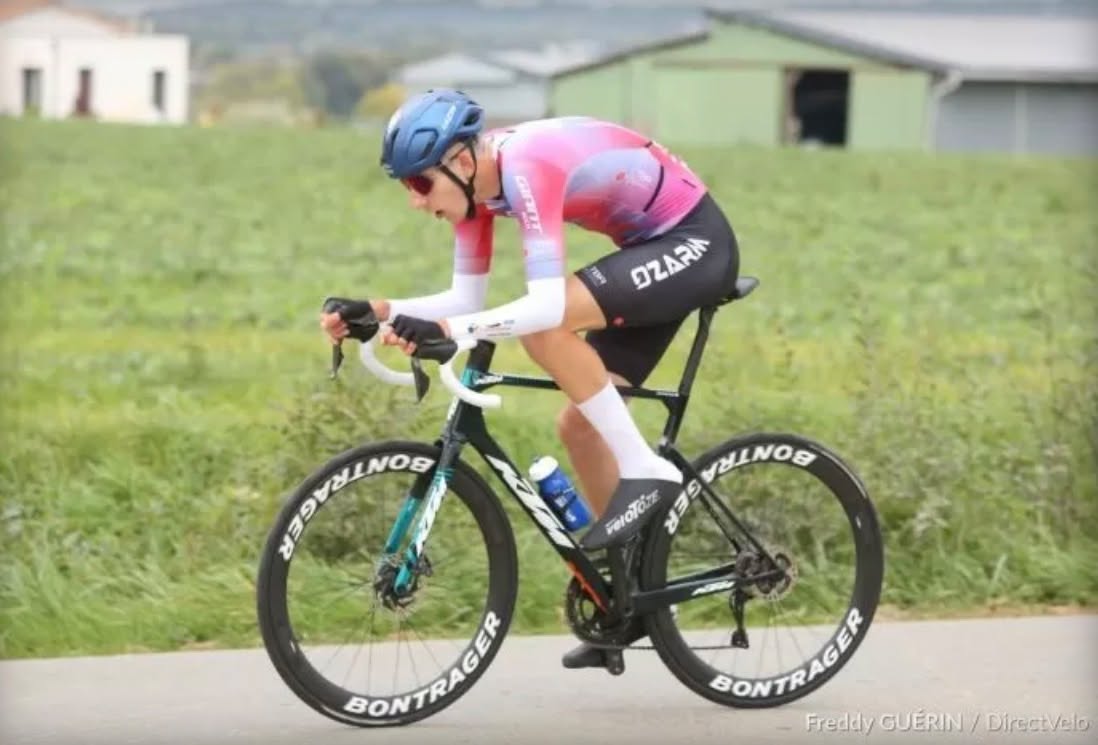 📣 Le Gers Cycling Développement change de nom et devient Gers Cycling Développement | VVF
Un nouveau nom pour l’équipe, en cohérence avec l’évolution du projet et ses ambitions sportives.
DirectVelo revient sur cette étape clé et sur la dynamique portée avec nos partenaires, dont Véranda et Verrière de France, engagé à nos côtés.
👉 À lire ici :
https://www.directvelo.com/actualite/126155/un-nouveau-nom-pour-le-gers-cycling-developpement
📸 Crédit photo : Freddy Guérin – DirectVelo
#Cyclisme #ProjetSportif #VVF #Développement #GersCyclingVVF
Véranda et Verrière de France @crealudiffusion @eleclercauch @sosparebrisepluslislejourdain @ozarm_sport @21street_gaming _@jomasport @groupama @reflectin.fr STSI@chateausaintmartory GUIA @kcocafe @nvdp_bikefitting @tbrsportperformance MC3M @final__video SAS GEOFFRAY BISIAUX @teamnicemetropolecotedazur