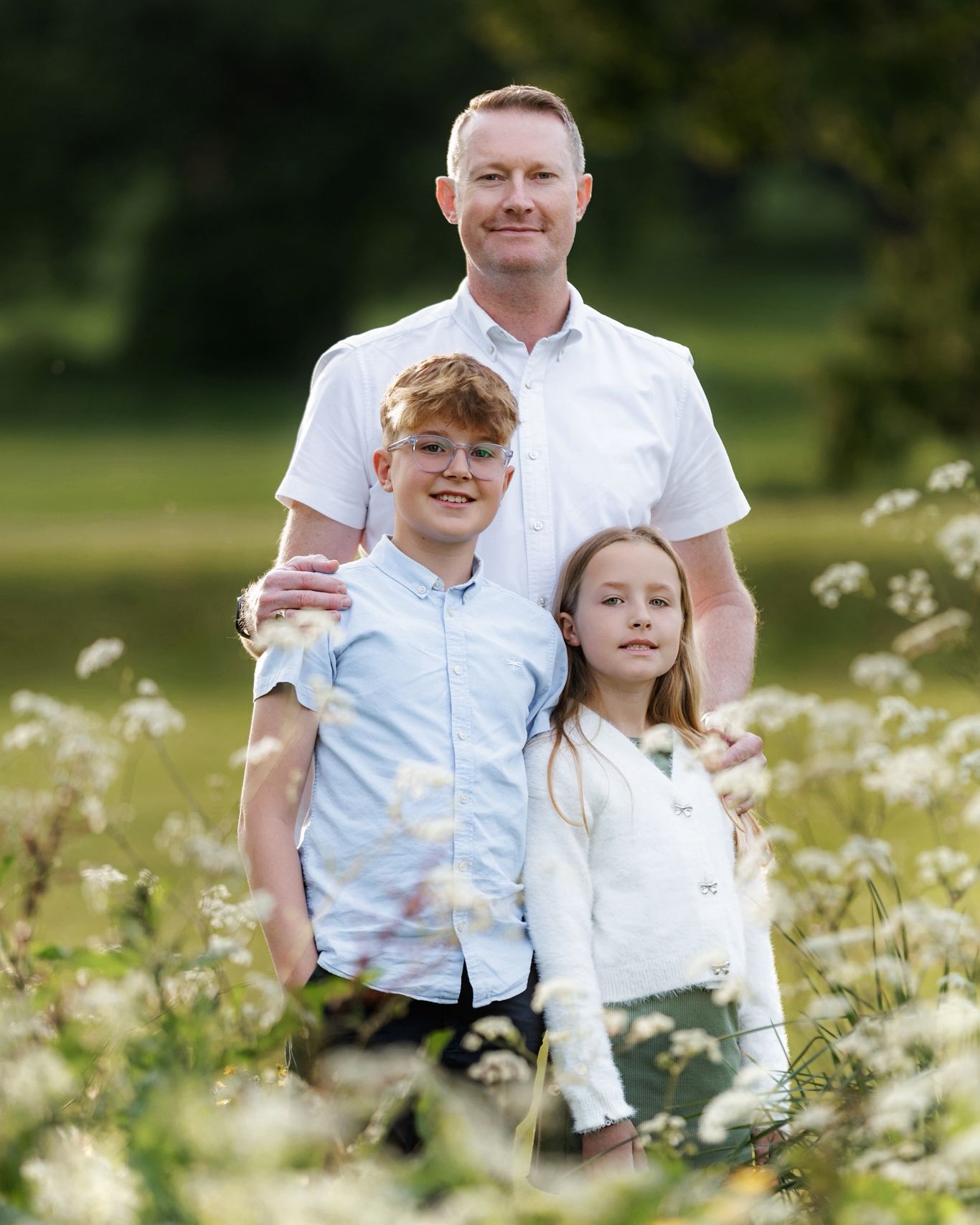 The beginning of a new year often brings thoughts of growth.
Not the loud kind, but the steady kind that happens while life carries on.
With spring just around the corner, this photograph feels quietly hopeful. A parent grounding the moment, children stepping forward into their next season.
I’m a family photographer based in Portishead, Bristol, offering relaxed family photography for families across Bristol and North Somerset who want photographs that feel natural rather than staged.
If this style of family photography feels right for you, feel free to message me or leave a comment to start a conversation about booking.