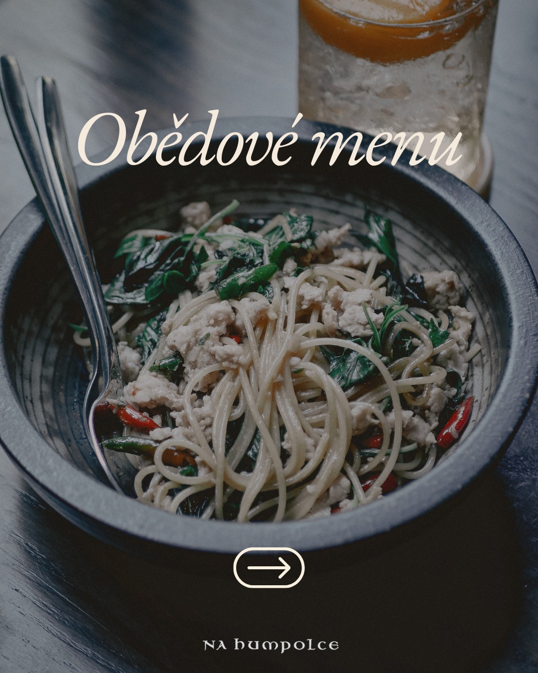 Dnešní doporučení z obědového menu 👌
🥔 Jacket potato s hovězím pastrami
wasabi majonéza, hořčičná majonéza, křen, okurky, cibulka
179 Kč
🍲 Polévka: kuřecí vývar s kapáním
Další jídla dne:
1️⃣ Žemlovka s tvarohem, jablky a rozinkami – 159 Kč
2️⃣ Kuře na paprice, těstoviny / jasmínová rýže – 159 Kč
3️⃣ Smažené žampiony, vařené brambory, tatarka – 159 Kč
4️⃣ Hummus s pečenou zeleninou v limetkovo-medové marinádě, tortilla chipsy – 159 Kč
5️⃣ Tortilla plněná trhaným vepřovým, cheddar, coleslaw, listové saláty, BBQ – 179 Kč