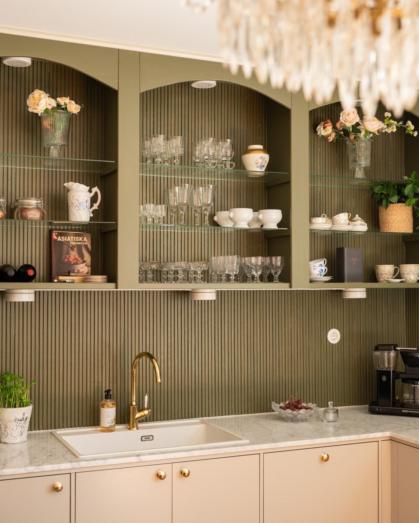 Hemma i Halmstad efter 3-veckors jullov på gården. Med andra ord första riktiga arbetsdagen på länge. Kul att vara tillbaka, och smart att skolan startar på en fredag så man får en mjukstart. Hur känner du inför att komma igång igen? Motigt eller har du längtat efter vardagen? :)
Trevlig helg!