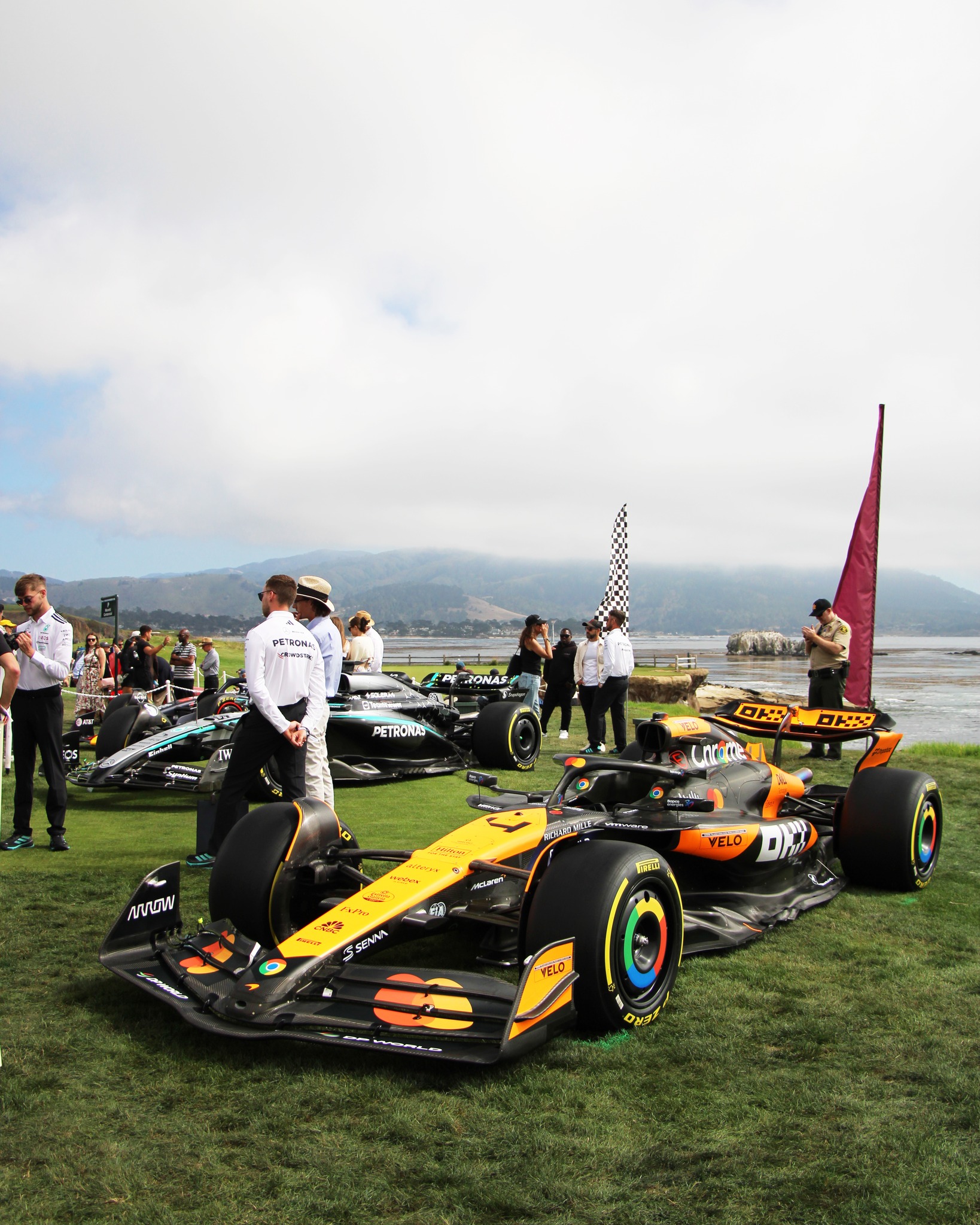 Formula 1 cars on the coast 🏁 Incredible views as always at the @pebblebeachconcours 💎
💻 StephenCookMedia.com
#pebblebeachconcours #formula1 #formulaone #f1car #f1cars #f1fans #formula1racing #formulaonecar #formula1car #mclaren #mclarenf1 #mercedes #mercedesbenz #mercedesamg #racecar #racecars #motorsport #motorsports #pebblebeachconcoursdelegance #pebblebeach #carweek #carweek2025 #luxurycars #luxurylifestyle #dreamcar #scm2178 #carweekforever #montereycarweek #pebblebeachresorts #montereycalifornia