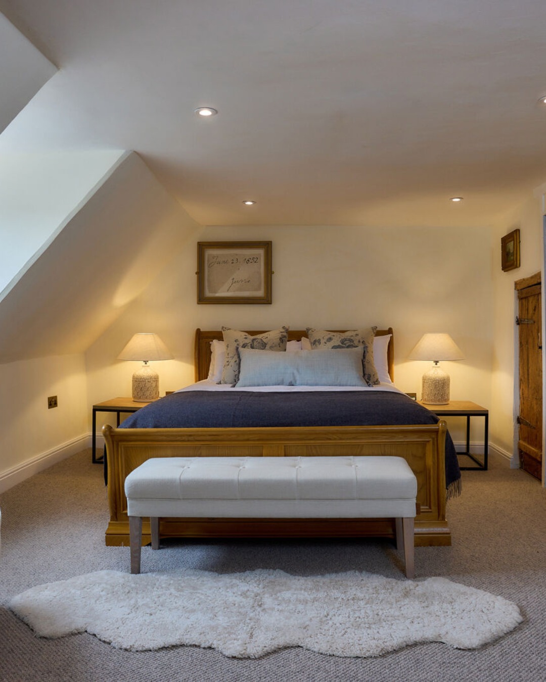 Slow the pace this winter with 25% off when you stay for two nights or longer – allowing for plenty of time to discover Constable Country.
To find out more and check bedroom availability, tap the link in our bio
#theredlioneastbergholt #winterbreak #constablecountry #winterstaycation #stayforlonger