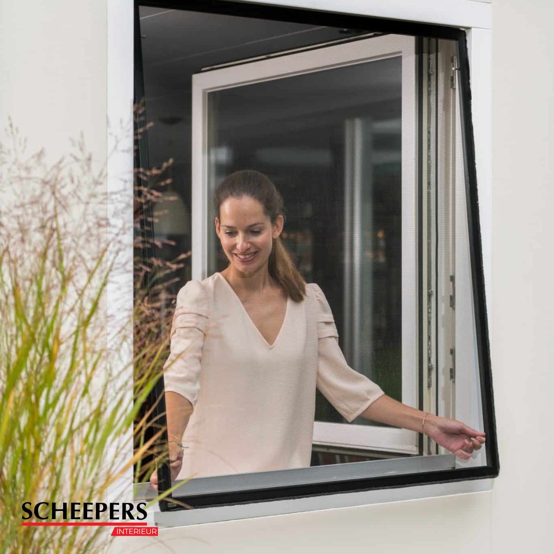 Bij Scheepers Interieur staan comfort en service voorop.
Daarom hebben wij een tijdelijke actie:
🔹 Gratis montage op alle Unilux horren en hordeuren
🔹 Professioneel ingemeten en vakkundig geplaatst
📅 Geldig van 1 januari t/m 28 februari
Zo ben je helemaal klaar voor het nieuwe seizoen!