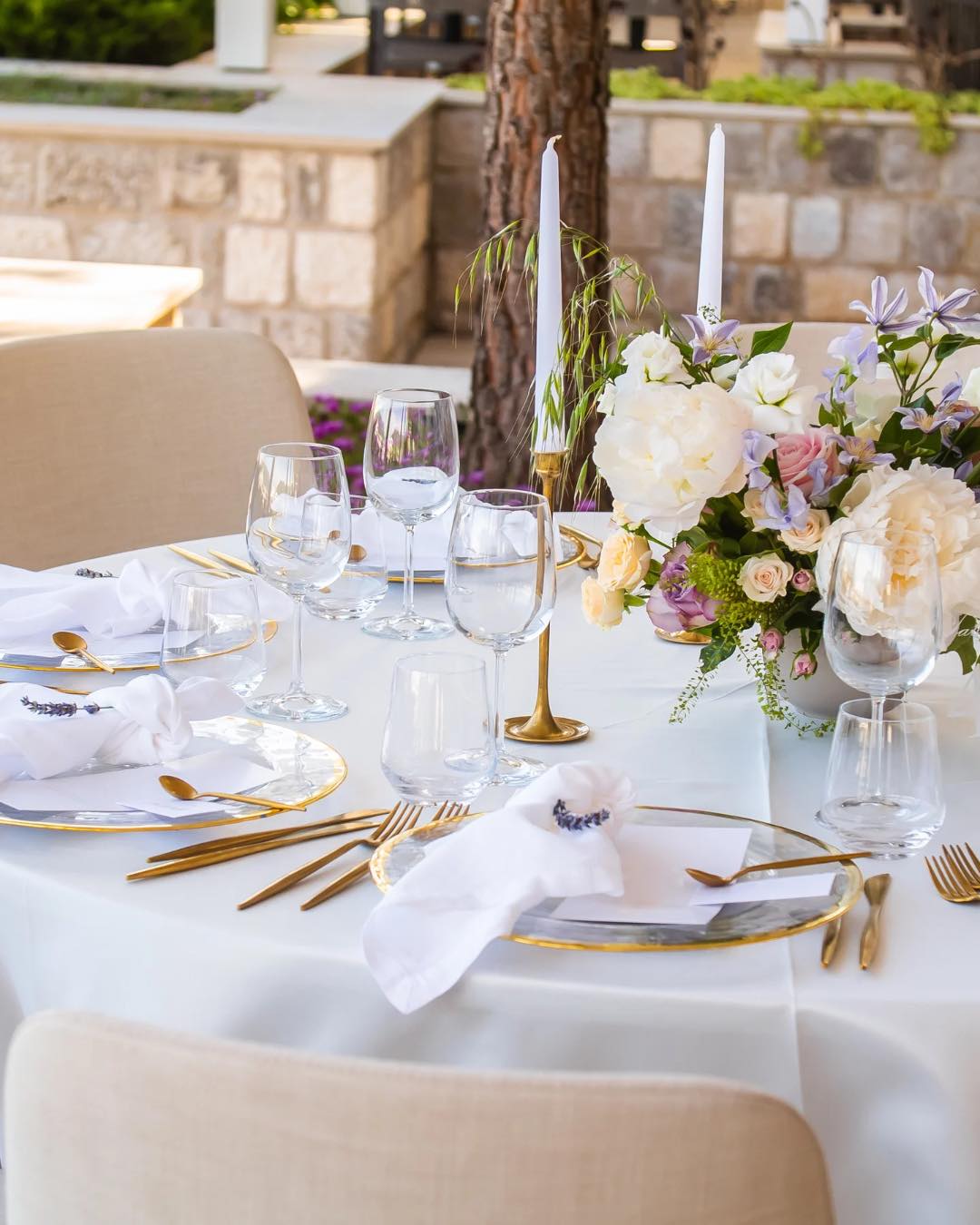 OMG⦠youāre getting married this year. š¤āØ
The tables, the florals, the moments youāve been dreaming about are officially becoming real.
This is your reminder to slow down, stay intentional, and enjoy the processābecause these details are part of the story youāll remember forever.
If youāre ready for a calm, organized, and beautifully designed wedding day, weād love to help guide you through this season.
⨠Schedule your consultation today.
#ForeverClassicEvents #IāmGettingMarriedThisYear
#WeddingPlanningSeason
#SCWeddingPlanner
#CharlotteWeddingPlanner
#CarolinaWeddings
#StressFreeWedding