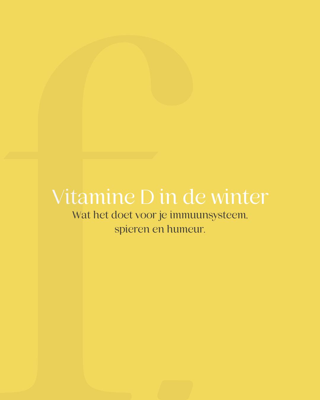 In de herfst en winter daalt je vitamine D-niveau flink, simpelweg omdat we minder zonlicht op onze huid krijgen en laat dat zonlicht nu net dé belangrijkste bron zijn van deze vitamine.
Vitamine D ondersteunt je immuunsysteem, helpt bij de opbouw van botten en spieren en speelt een rol in je energie en stemming. Een tekort merk je vaak aan vermoeidheid, somberheid, spierpijn of een verminderde weerstand.
💡Tip van een vitaloog: Vitamine D is vetoplosbaar, je lichaam neemt het dus beter op in combinatie met vet. Neem je supplement daarom tijdens of direct na een vetrijke maaltijd, bijvoorbeeld met avocado, olijfolie, zalm, eieren of noten.
Wil je weten of jouw vitamine D-niveau goed zit? Laat het een keer meten via een bloedonderzoek. Zo weet je zeker of extra aanvulling nodig is én in welke dosering.
Voeding blijft natuurlijk de basis, maar in de donkere maanden kan wat extra ondersteuning nét dat verschil maken. 🌿
Meer weten? Lees hier mijn blog op mijn website: https://www.fitmetfleur.com/post/vitamine-d-een-beetje-zon-voor-je-hele-lichaam
