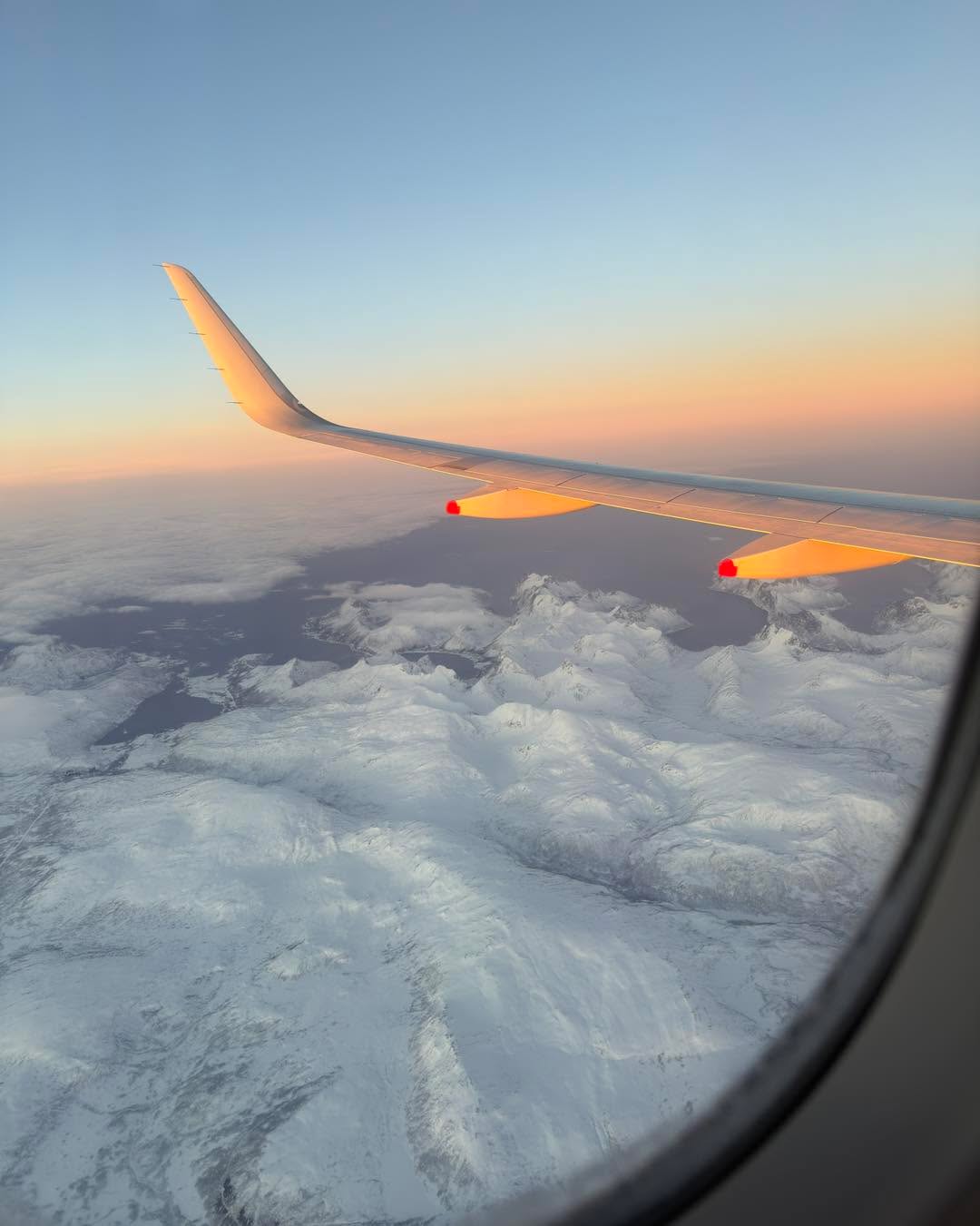 First glimpse of Norway from the plane window.
I took a short break from posting, nothing more than that.
Snow-cut islands, long shadows, and clean winter light across the coast. From up here it all looks ordered and quiet, even though I know that won’t last once we’re on the ground.
More from up here this week.
#ImACameraGuyNow #OneMistakeAtATime #TravelPhotography #ViewFromTheWindow #LearningPhotography #norwaytrip🇳🇴