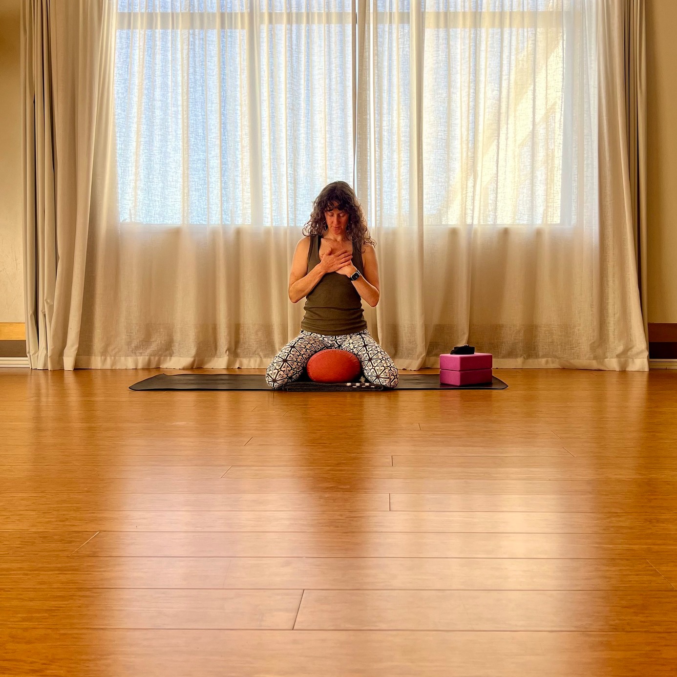 Introducing this month’s CLASS THEME...
At this time of year, there’s often a strong encouragement towards New Year’s resolutions. They tend to be goal-driven, future-focused, and often built on the idea that something about us needs fixing or improving.
But yoga offers a gentler alternative: Sankalpa.
A Sankalpa isn’t a to-do list or something to force. It’s a quiet inner intention - a commitment to live from what truly matters to you. Instead of asking “what should I change?”, it asks “what quality do I want to live from?”
A Sankalpa is simple, positive, and in the present tense. It often begins with “I am…” and names a quality to cultivate.
Examples might be:
“I am at ease.”
“I meet myself with kindness.”
“I am steady and present.”
When you first practice you may just want to work with the simple resolve of “I am at ease and open to insight.”
And it’s not necessarily something you need to figure out with the thinking mind. You don’t have to decide on it, or encourage your mind to go wildly searching for it. Discovering your sankalpa is more a process of listening.
Practices like savasana and meditation are especially important here - they provide the most fertile ground for sankalpa practice. When the body rests and the nervous system settles, we get a taste of being more present, and being more in touch with a deeper sense of ourselves. Here, space for insight may arise.
So practices this month are an invitation to move, rest, and notice. You don’t need to decide anything perfectly. Stay curious, and see what quietly wants to be known.
If/when a sankalpa comes forth, you can repeat it internally to yourself a few times, a bit like a personal mantra. 💛