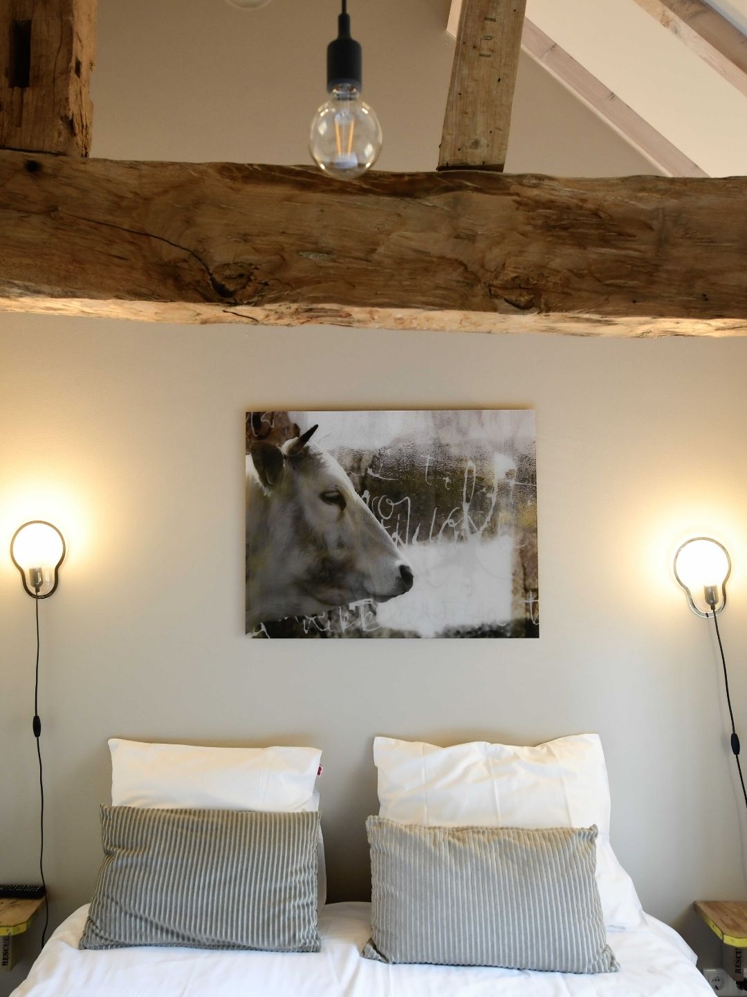 Lente in aantocht ! Onze ๐๐ผ๐ฒ๐๐๐ฎ๐น staat garant voor lange, ontspannen dagen en rustige nachten. Licht, ruimte en comfort komen hier samen tot een plek waar je, samen met je liefsten, รฉcht tot rust komt.
De vraag voor de lente- en zomerperiode loopt inmiddels snel op en de beschikbaarheid neemt zichtbaar af. Wil je verzekerd zijn van jouw verblijf in onze Koestal of รฉรฉn van onze andere huizen, reserveer dan nu!
๐
Bekijk de beschikbaarheid en reserveer op tijd >> www.huiskenshof.nl
๐ฉ Vragen? Stuur mij gerust een bericht >> ilse@huiskenshof.nl
#voorjaarsvakantie #lenteinaantocht #vakantiehuislimburg #vakantiehuiszuidlimburg #visitzuidlimburg #vakantiehuispinkpop #pinkpop