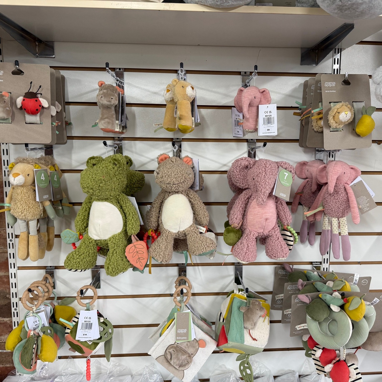Soft, snuggly and oh-so-cute 🤍🧸
From cuddly comforters to adorable little toys, these beauties are perfect for tiny hands and big cuddles.
Pop in and have a browse — they make the sweetest gifts or nursery must-haves ✨
Which one is your favourite? 🫶🍼