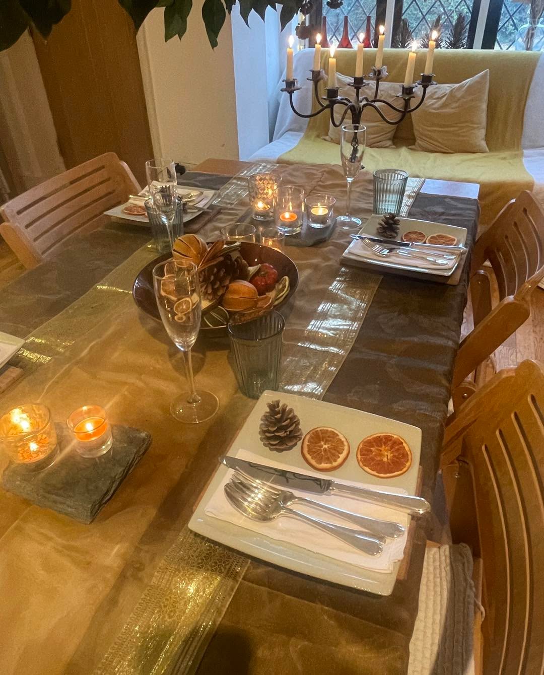 It seems Christmas has well and truly come to an end — can you believe it’s already mid-January?!
One of my favourite parts of hosting (not just at Christmas, but all year round) is decorating the table. And the best part? You don’t need to buy anything new. With a little creativity, everyday items already around your home can create a table so beautiful you’ll want to keep it year-round.
This year I used dried orange slices, pine cones and — my favourite touch — a table runner borrowed straight from my scarf drawer. Simple, thoughtful and effortless.
Hit save to recreate this look for your next dinner party. 🍾