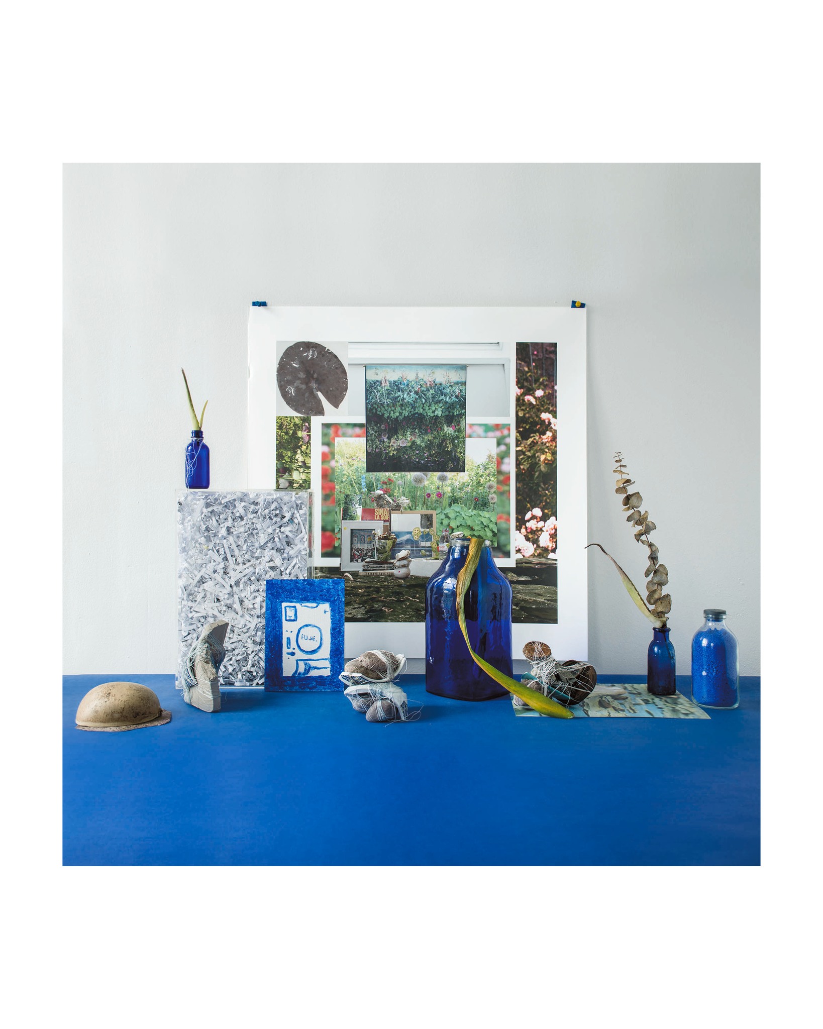 A new season begins this Thursday at The Current.
This winter, The Current presents two exhibitions exploring our relationship with water, from poetic reflection to lived reality. Celebrate the opening of "Water Writes the Garden" and Symbiosis THIS THURSDAY, January 15, from 5–7 p.m.. Free and open to all.
Artist Mary Mattingly will be in attendance.
Supported by the Vermont Arts Council + National Endowment for the Arts.
🖼:
Mary Mattingly, "On being blue"
Giacomo d'Orlando, "Symbiosis 13"
@marymattingly @giacomo_dorlando @thecurrenteducation @stoweartsandculture @gostowe @vtartscouncil #TheCurrentVT #VermontArt #ArtInVermont #MaryMattingly #EcoArt #TheCurrent #WaterIsLife #ClimateNow #VisitTheCurrent #ClimateJustice #ClimatePhotography #Symbiosis #ClimateArt #WaterSeason #WaterWritesTheGarden