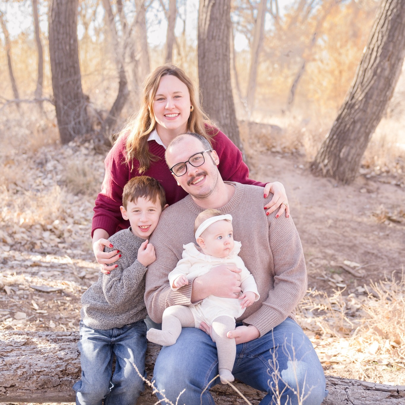 One of the biggest questions families and clients ask before a photo session is: “What should we wear?” The answer often depends on two important things: the season and the location of your session.
Read more in this link!
https://www.katebucklesphotography.com/post/how-to-choose-the-perfect-outfit-for-your-photo-session-season-and-location-matter
.
.
.
.
Time: Morning
Location: Bosque
Wanna Book?! Link in Bio!
#familyphotography #childphotographer #childphotography #naturallightphotographer #newmexicotrue #albuquerquefamilyphotographer #albuquerquephotographer #rioranchofamilyphotographer #rioranchophotographer #lifestylephotography #katebucklesphotography #nmphotographer #passmonthlymoments
@passgalleries