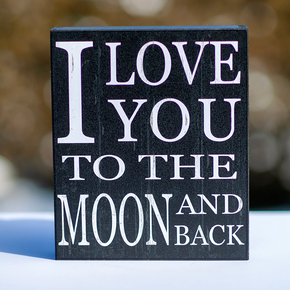 Valentine's Day gift ... say I love you with a sign.
#muskokamercantile #muskokashipyards #valentinesdaygift #valentinesday