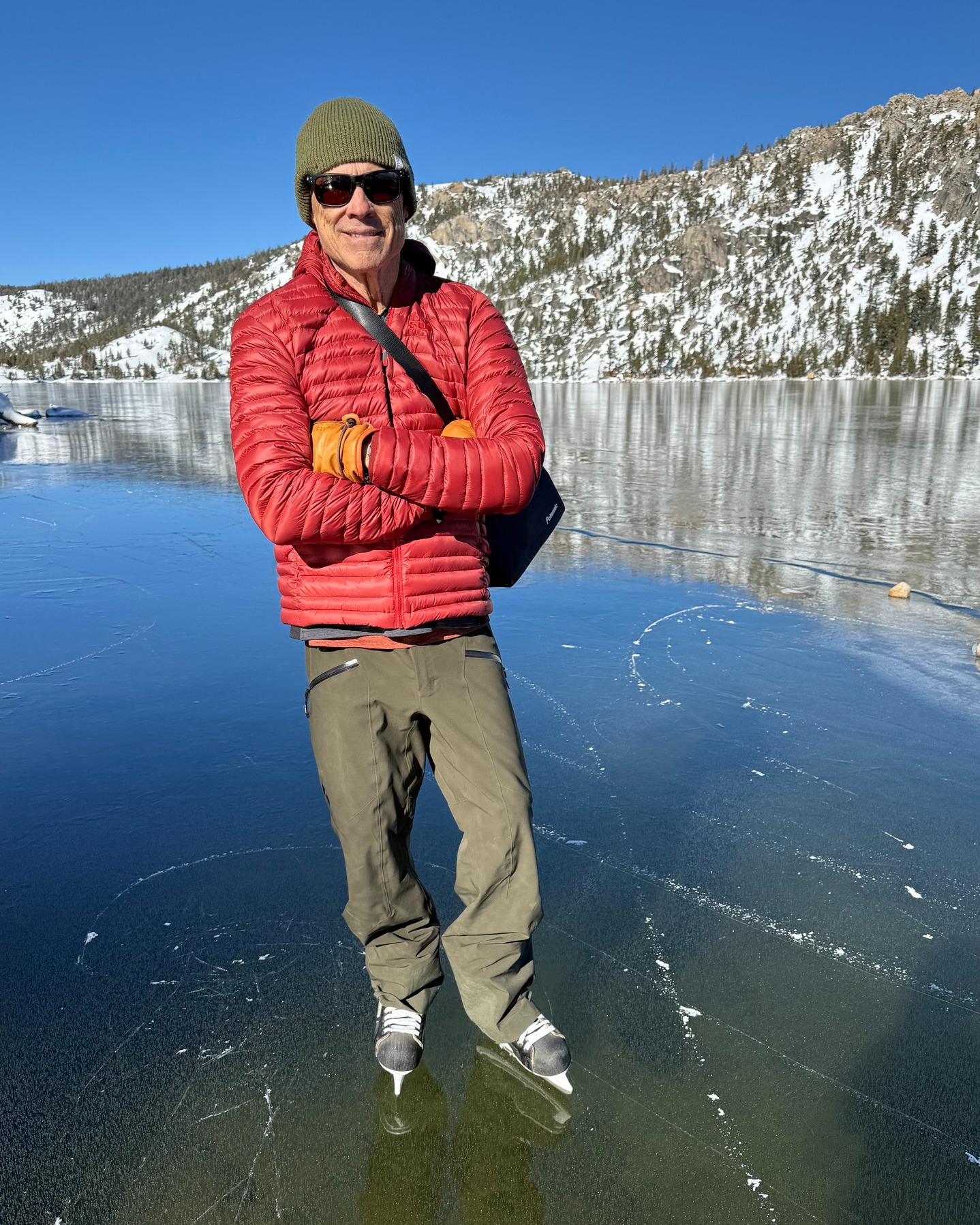 A rarity at Echo Lakes in Tahoe - snow free ice! (well, because it just hasn't snowed much)
My puffy is the Stio Pinion hooded down sweater. Stio is having an influencer-only 30% off sale starting now for 72 hours ending midnight 1/23. Use code W2630-NEY (I just ordered some Stio Environ ski pants to replace those ugly green ones I have on.) Some exclusions apply.
Usually, you have to wait for President's Day before the good stuff is on sale, but here's your chance for 30% off now.
@stio #stioaffiliate #lettheoutsidein #skatetahoe #lakeiceskating #outdooradventure