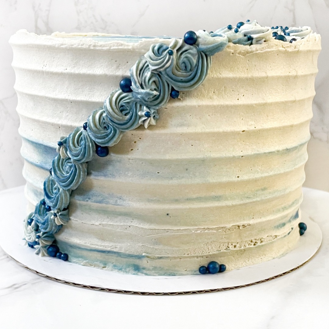Back today sharing another beautiful wedding!🍂✨ A gorgeous fall day with deep blues to match.
This couple went with a small cake for the cutting and let cupcakes do the heavy lifting for their guests. Cupcakes aren’t just easy to serve—they make a show-stopping display! Layers of height, a mix of colors and designs, and tons of flavor options make any table pop.
And let’s talk flavors…this wedding kept it simple but delicious. With a smaller guest count, they went for traditional crowd-pleasers: classic vanilla/vanilla and chocolate/“peanut butter.” (And as you all know, not to worry—no nuts in the PB buttercream, but nobody can ever tell!) The happy couple chose to cut into a chocolate/"PB" cake as well 🍫🥜
While we’re looking back at weddings during this winter season of love, it’s the perfect time to remind you to sweeten your Valentine’s Day plans! 💖 From pink popcorn and hot cocoa to chocolate-covered pretzels, brownies, Rice Krispie treats, and custom cakes, everything is made to order — or grab a drive-by treat starting tomorrow, while supplies last!
💌 Ready to fall in love with dessert? Message me to set up a tasting, place your order, or plan your Valentine’s Day treats—No heart left un-sweetened this Valentine’s Day!
Size/Flavor: 6" Chocolate & 2.5 dozen cupcakes
Buttercream: Peanut Butter (nut free!)
Size/Flavor: 2.5 dozen Vanilla
Buttercream: Vanilla
🌐 www.treatsbyallyson.com
IG: @treatsbyallyson
FB: Treats by Allyson
New here? Welcome! 👋🏻 All my treats are dairy, egg, peanut, and tree nut-free, with fully customizable options: i.e. gluten, sugar & other ingredients to meet your needs—all without compromising on flavor (seriously, though, they’re even better!). Don’t believe me? Try them—you’ll never look back!
#CustomTreats #CakeDecorating #carrollcounty #carrollcountymd #carrollcountymaryland #weddingcakes #localbaker #localbakery #localbakeries #cupcakes #carrollcountybakery #manchestermd #hanoverpa #westminstermd #customcake #customcakes #customcakes #birthdaycake #WinterDesserts #HolidayBaking #holidaybakingseason #holidaytreats #valentinesday #valentinesdaytreats #valentinesdaydessert #valentinesdaydesserts