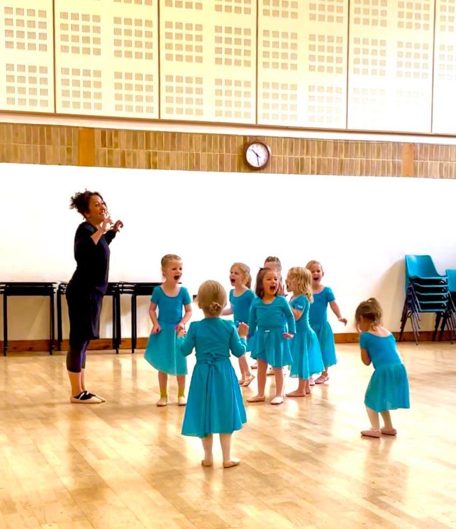 ✨ New Year, New Dance Adventure! ✨
360 Dance School is excited to launch a brand new Ballet & Tap class for 4–5 year olds 🩰👞
Perfect for Reception-age children to build confidence, coordination, and a love of dance in a fun and nurturing environment.
📍 Pembury Village Hall
🗓 Tuesdays
⏰ 4:00 PM
The new year is the perfect time to start something new, make friends, and discover the joy of dance!
💌 Limited spaces available – message us to book your child’s place or to find out more.
#360DanceSchool #BalletAndTap #ReceptionAge #DanceClassesForKids #NewYearNewStart #Pembury