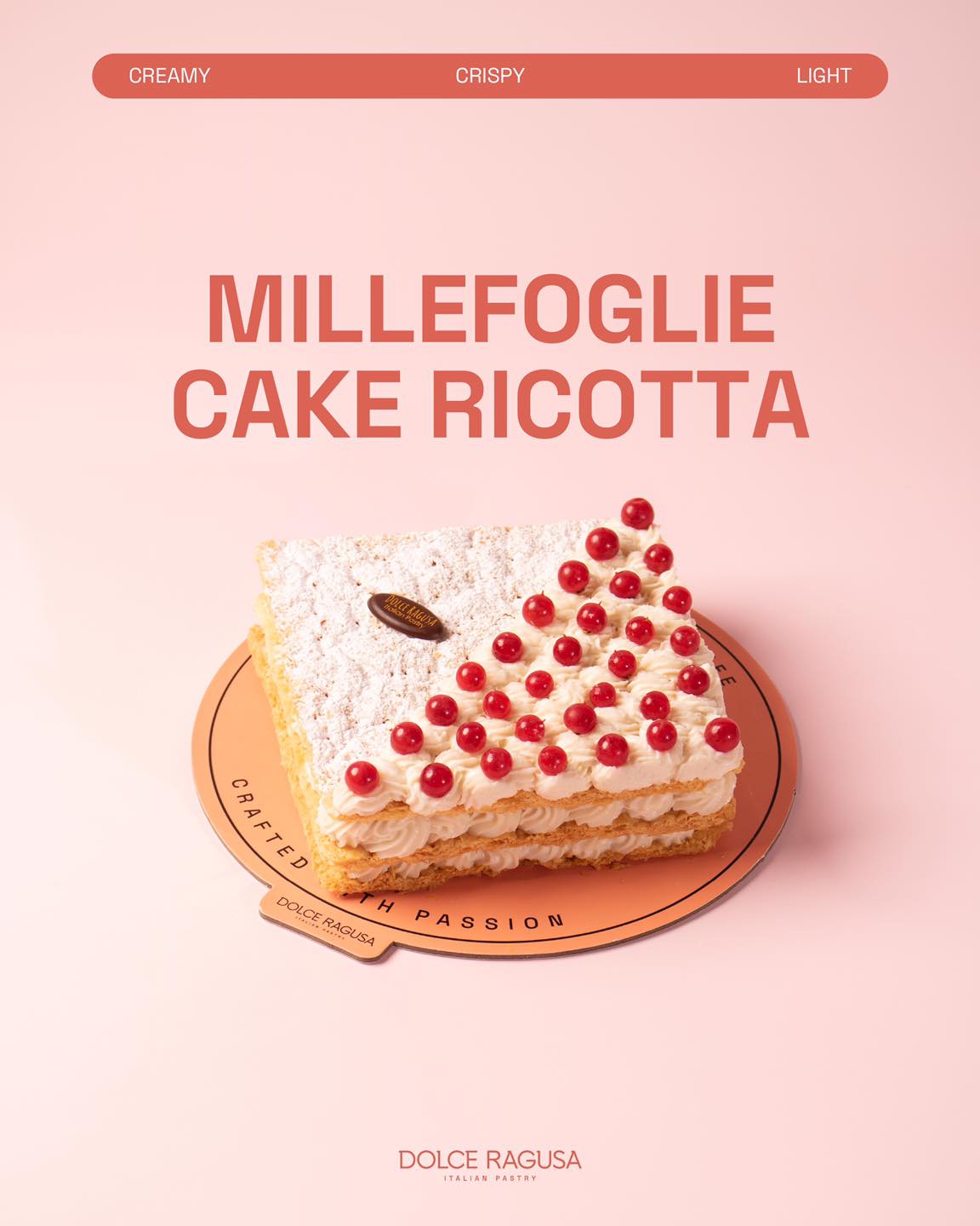 
كيكة ميلفوي ريكوتا🍰🤍
طبقات خفيفة، كريمة ناعمة، وطعم يذوب بهدوء.
جاهزة توصل لكم وقت ما تحبّون!
Millefoglie Ricotta Cake 🍰🤍
Light layers, creamy ricotta, and a delicately balanced bite.
Ready to arrive whenever you’re craving something sweet !