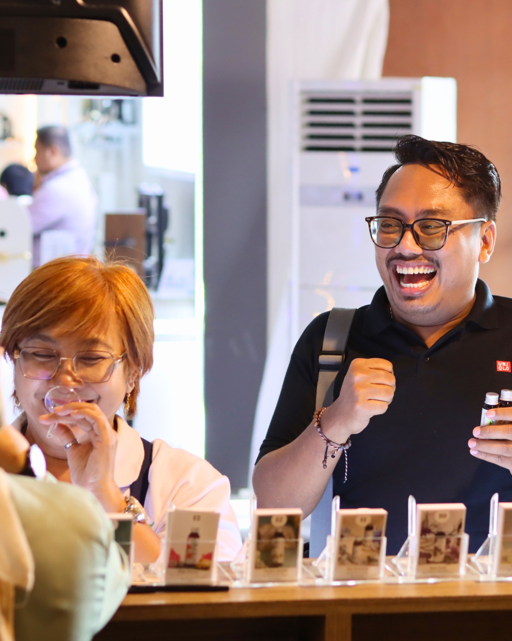 Take your time exploring fragrances and finding the one that feels right for you.
Visit BloomAire at Pondok Indah Mall 1 or Puri Indah Mall, and ask our staff about the special offers available in-store.
#BloomAire #AromaFragrance