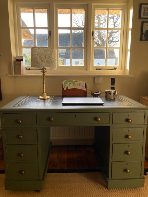 From dark brown and dated to a smart desk full of character ✨
This piece was carefully sanded back, prepped, and painted in Bayberry, a rich mid-green that works just as beautifully in a traditional Cotswold home as it does in a more modern space.
Finished with antique brass knobs to echo the gold detailing around the leather top.
Commission work is one of my favourite parts of what I do — giving well-loved furniture a new chapter.
Very happy customers, which always makes my day.
#RelovedByJo #FurnitureWithAStory #CommissionFurniture #BespokeFurniture #FurnitureTransformation #RestoredFurniture#PrelovedFurniture #CotswoldHomes
#CotswoldStyle #TraditionalInteriors #ModernCountry #ThoughtfulInteriors
#SustainableInteriors #SlowInteriors #HappyHomes