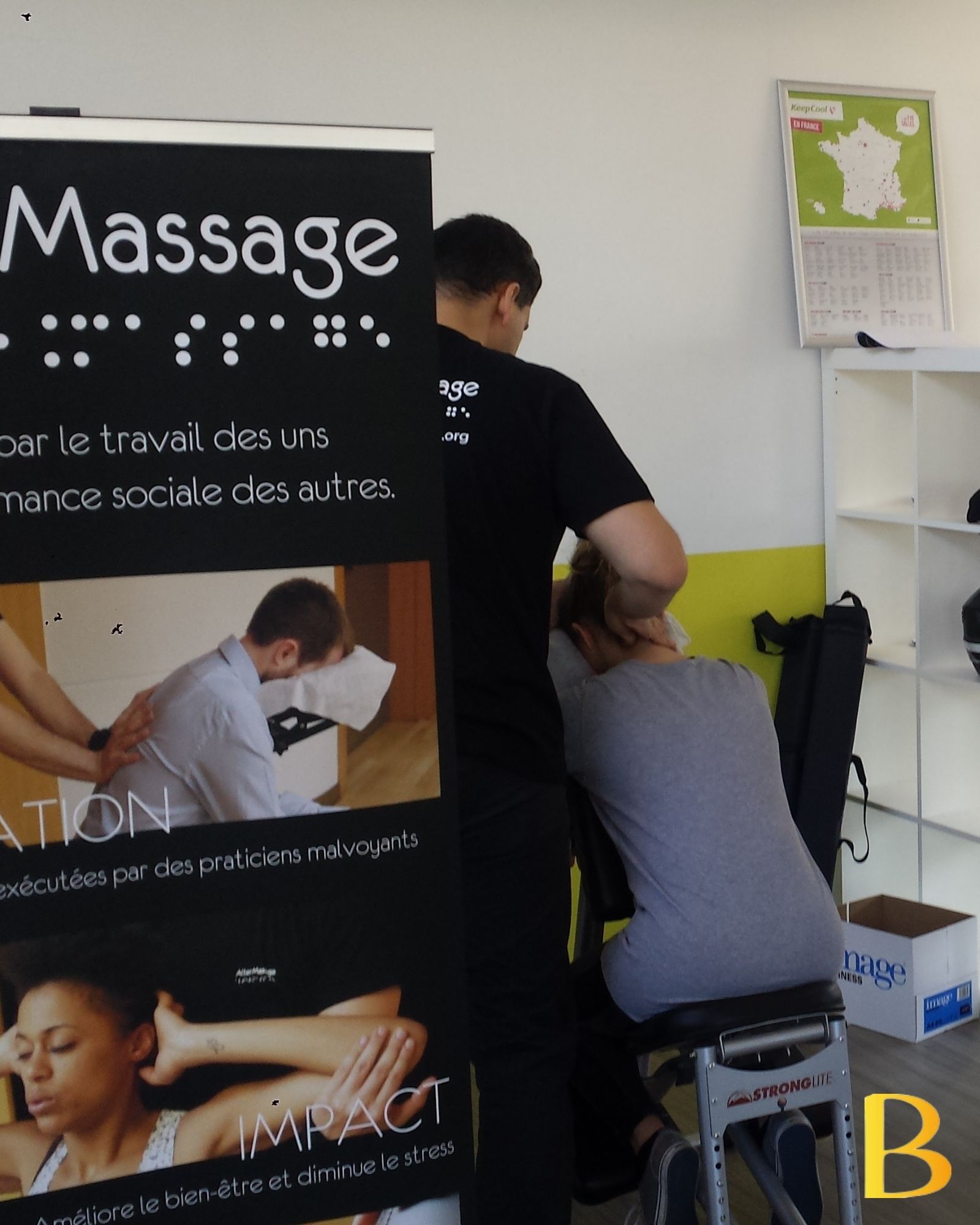 💆♂️💆♀️ Retour sur un ancien événement !
On avait organisé une séance de massage directement dans les bureaux pour permettre aux équipes de se détendre et relâcher la pression en pleine journée.
Un super moyen de prendre soin de ses collaborateurs, créer un moment convivial et booster la cohésion d’équipe ✨
#agenceévénementielle #évenement #massages #détente #équipes #cohésion