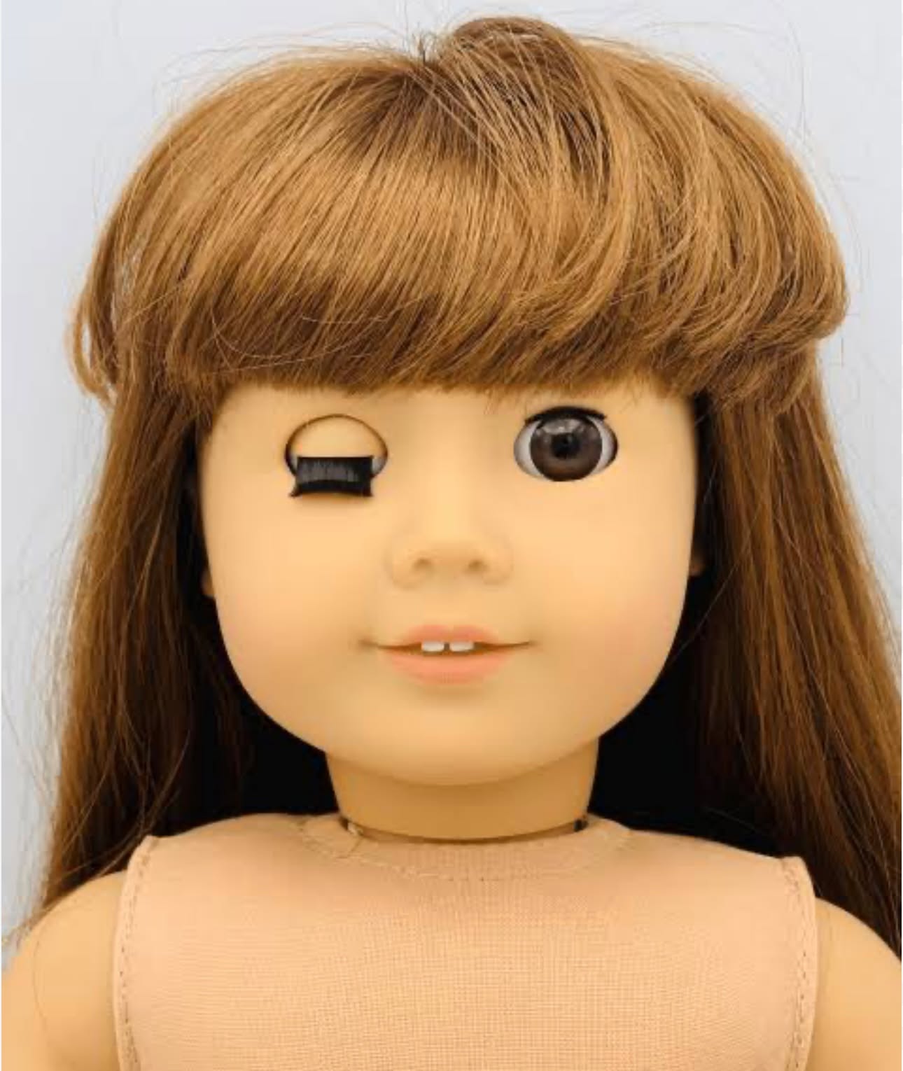 I've recently been thinking about social media and it's chokehold on our attention.
Am I part of the problem? As someone who makes stuff to put on social media, yes I'd say so.
I'm not sure what the solution is, but for me it may look like posting less regularly this year.
I wonder if you grapple with social media like me? Do you also live in this push/pull world of concern and can't look away?
And yet...
I want to communicate and stay in touch, let you know of upcoming workshops and other important stuff. Like what courage in midlife looks like.
So in lieu of a perfect solution, I invite you to join my newsletter.
There's a couple of ways you can do it. Pick which one rings your bell, I'd love to have you join us🩷
🔥 Which inner girl are you? Take the quiz > https://www.midliferebel.com.au/quiz
🔥Read my dating profile that took me off the apps once and for all > https://midliferebel.ck.page/datingprofile
🔥No fluff, just sign me up > https://www.midliferebel.com.au/signup
Or click link in biö.
(Actual photo of me with my new lash extensions, something I touched on in a recent newsletter)