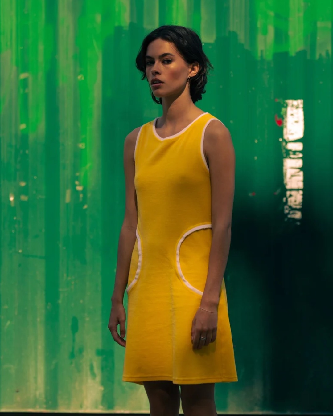 Ma Petite Plage is here to brighten up your day. This dress named and inspired by the 60's phenom Twiggy is exactly what you need to add some color to your wardrobe. Right now its on sale for only $150 dollars during our Winter Splash Sale Event!
#CovetLifestyle #BlowOutSale #MaPetitePlage #MirelleDress #SaleAlert #StyleSteals #ResortWear #ShopCovet