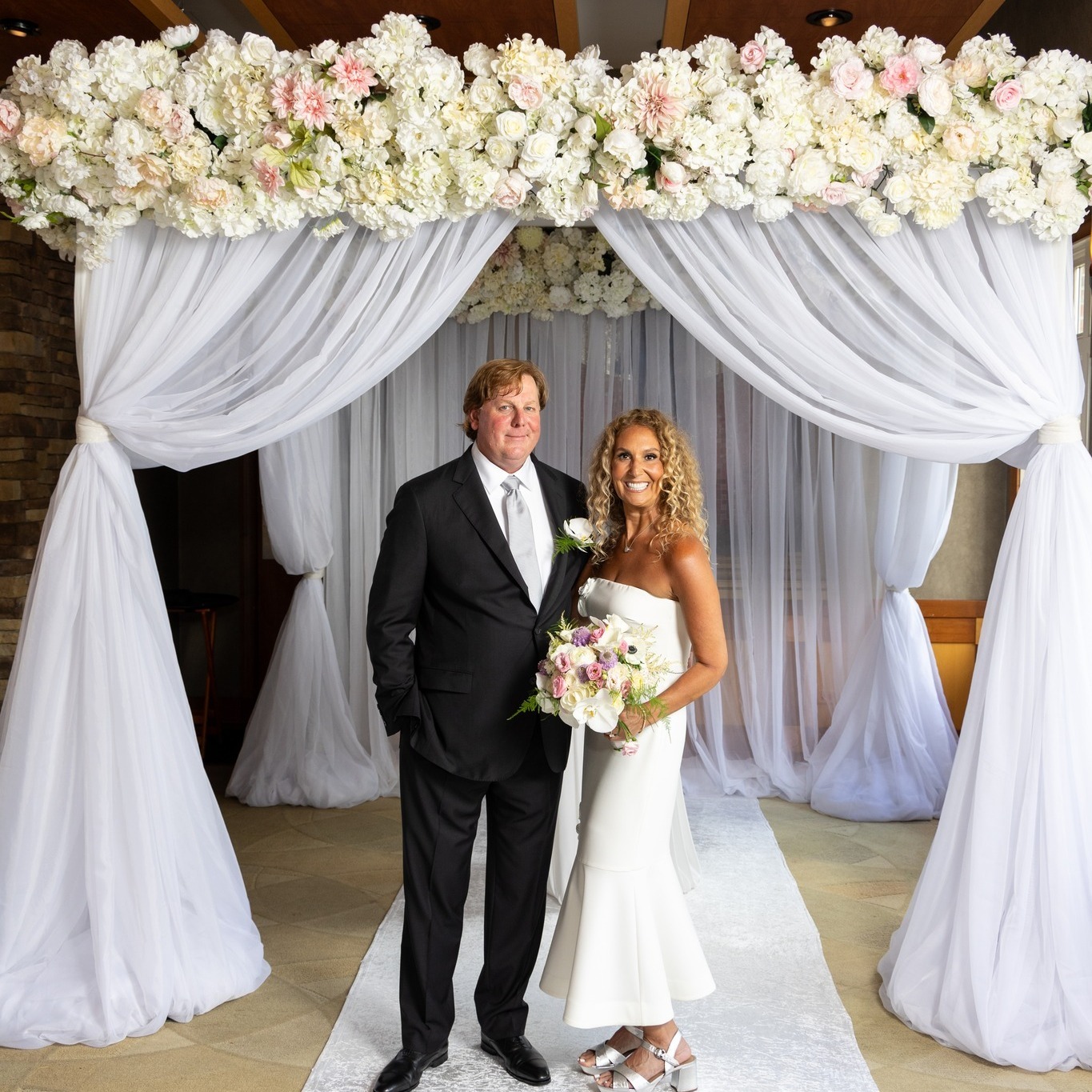When a bride dreams of abundant florals, we listen and then we bring that vision to life. 🌸✨ From a stunning chuppah to lush, flower-filled centerpieces, every detail of this wedding was designed to feel romantic and unforgettable. We loved transforming this space into a celebration overflowing with beauty and meaning. Mazel Tov to the beautiful couple!