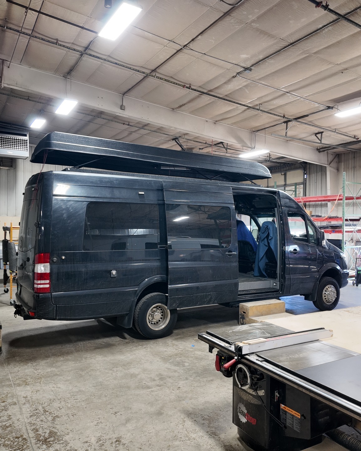 This Sprinter got a HUGE upgrade! This 16ft pop top with full length cut out adds a ton of room to this high roof van. The bed panels are removable so they can sleep up top, leave it open or even partially in place. Can easily sleep 4 adults in the top alone. This is a fun build!
#coloradocampervan #poptop
#vanconversions #vanbuilders #vanfam #vanlife