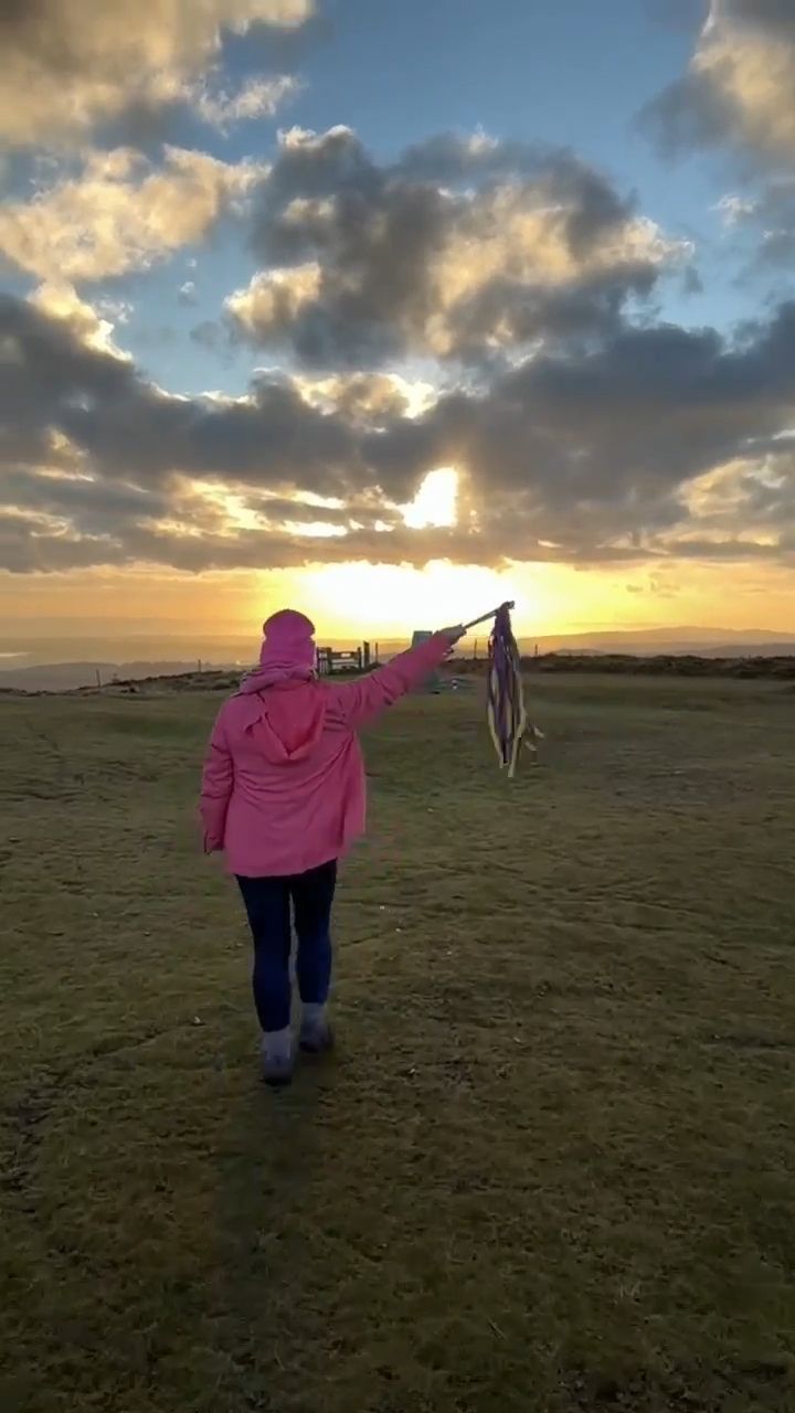 How is it Friday already? 😱
This week has been insane.
Next week we have our Calm forest walk - who is joining us??? Ask how below⬇️
Have a fabulous Friday 🩷