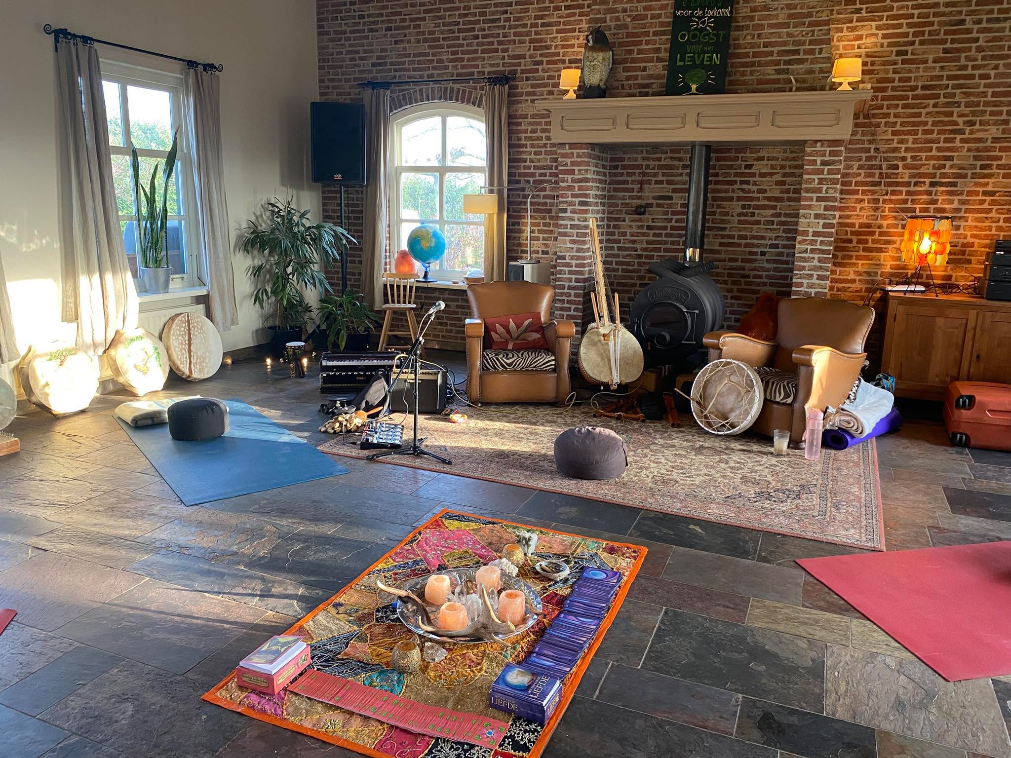 Ben er weer klaar voor! De Stem van de Oervrouw in Chaam bij Oergroen/ de Oerbron! 😍🎶❤️